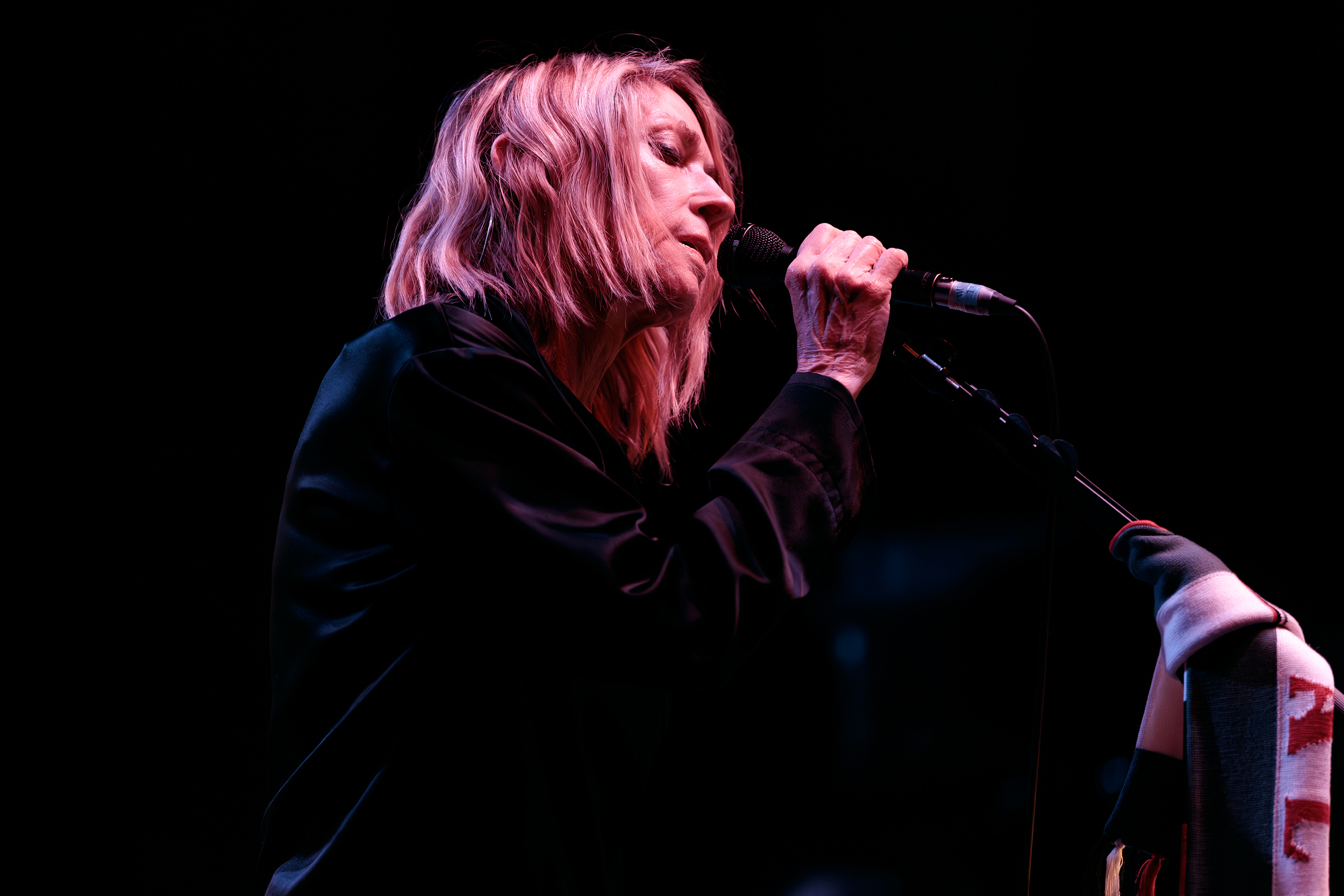 Kim gordon 01 burak cingi