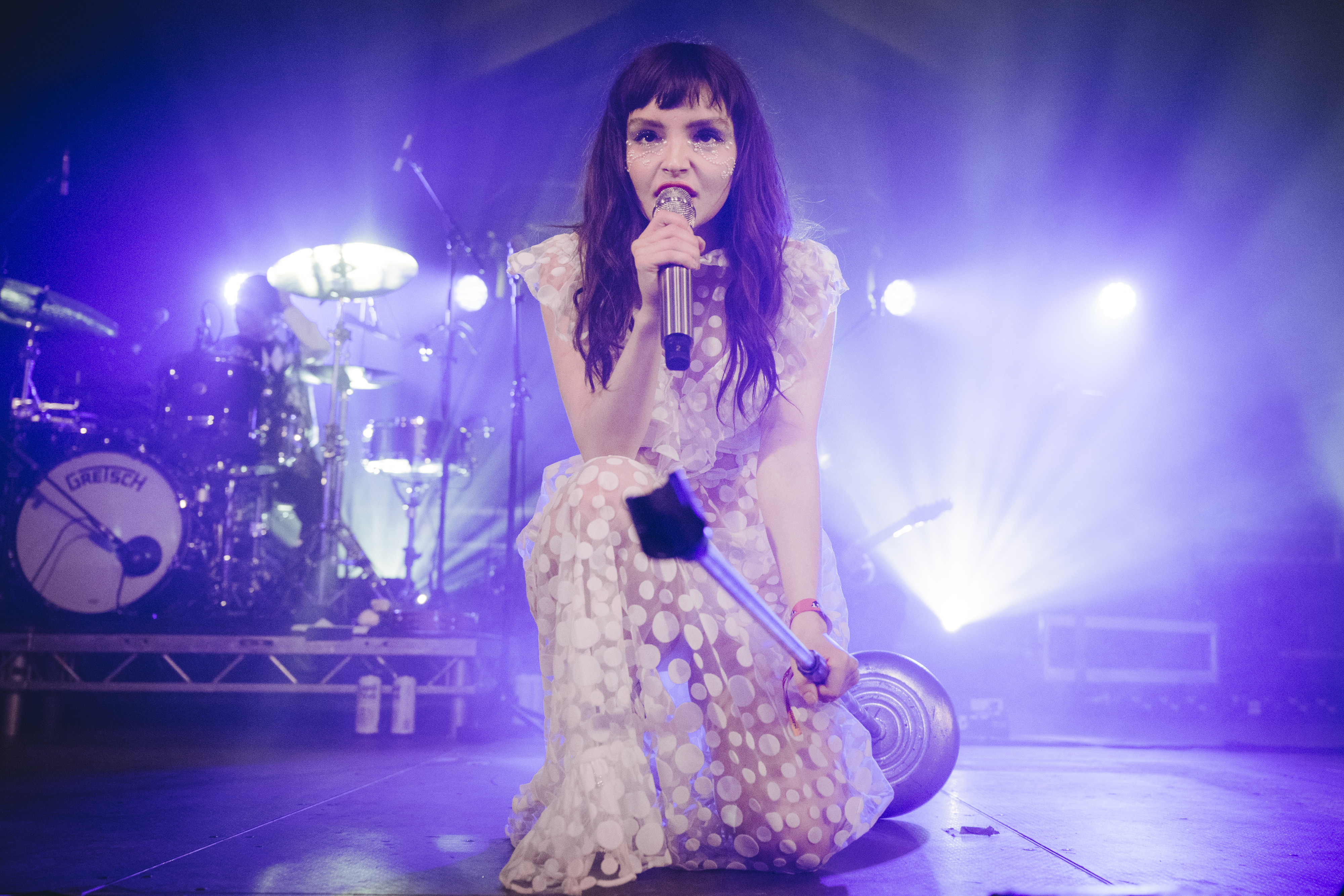 Friday The Beach Deep End Lauren Mayberry GJ 9890