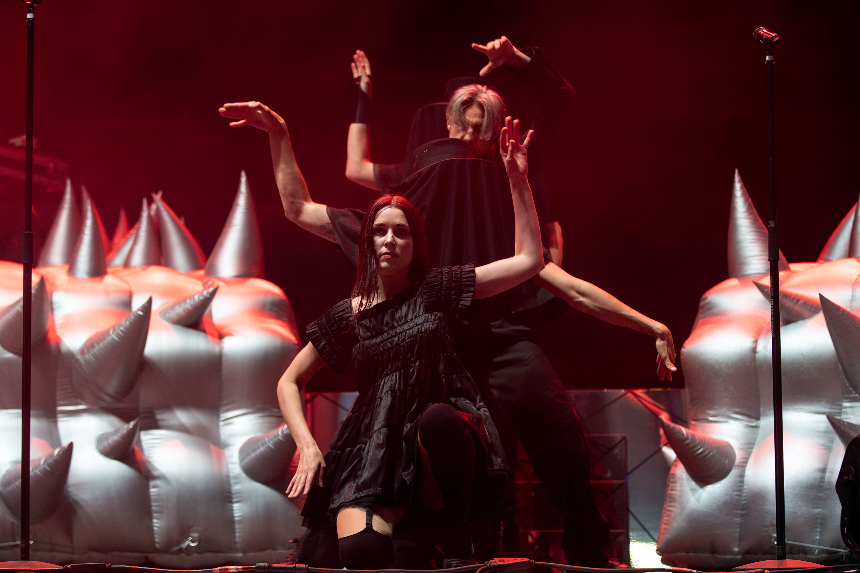 Confidence man reading festival 2024 burak cingi