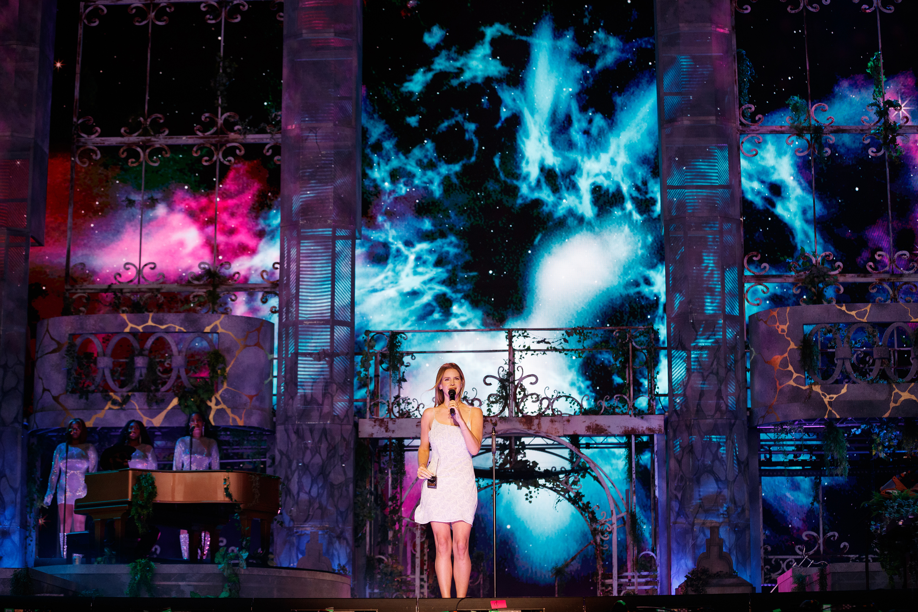 Lana del rey4 reading2024 burak cingi