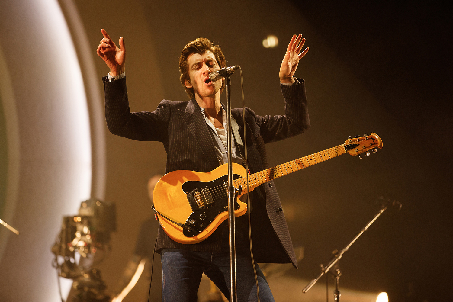 Lq arctic monkeys reading22 bc