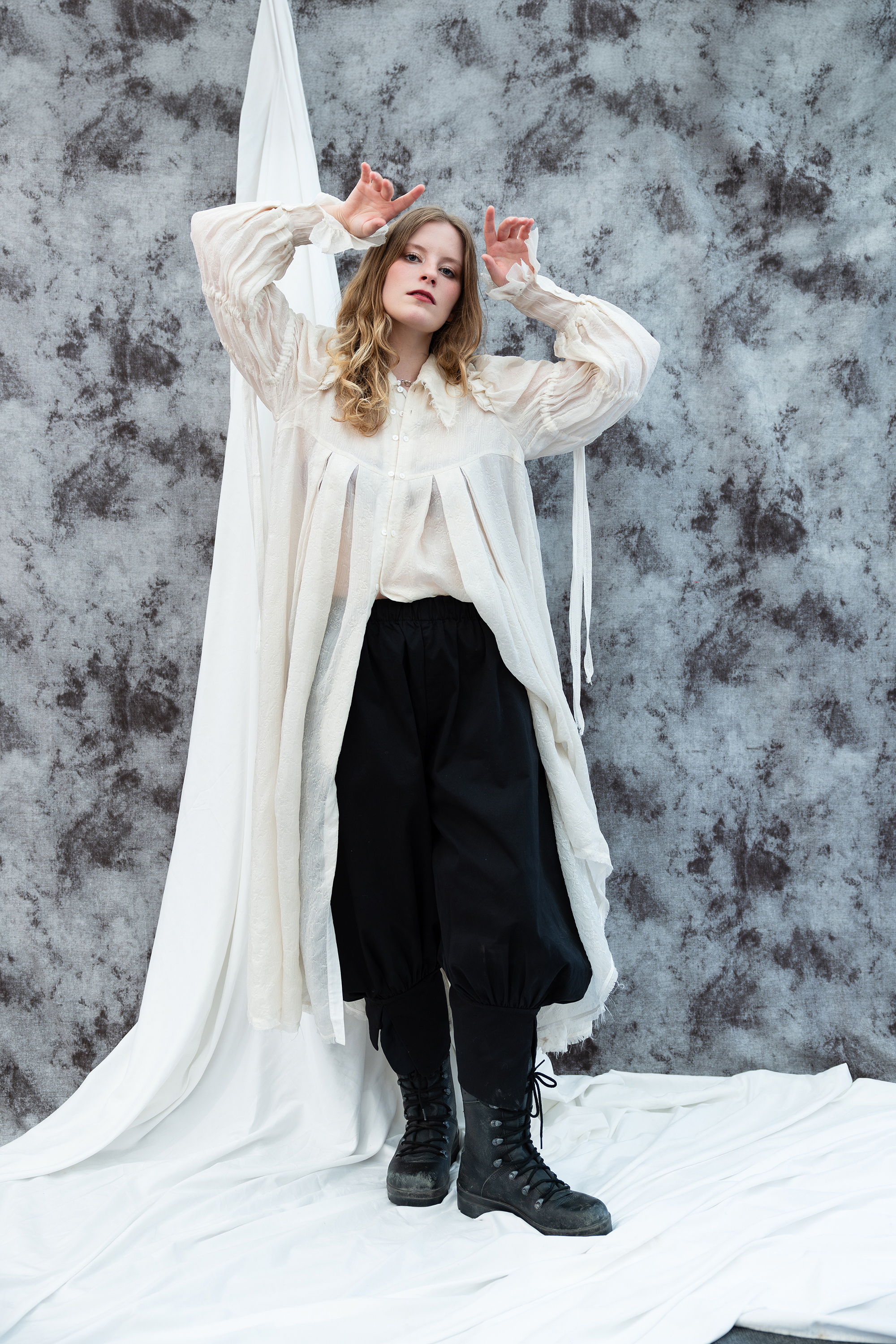 Paris paloma portrait reading festival 2024 burak cingi