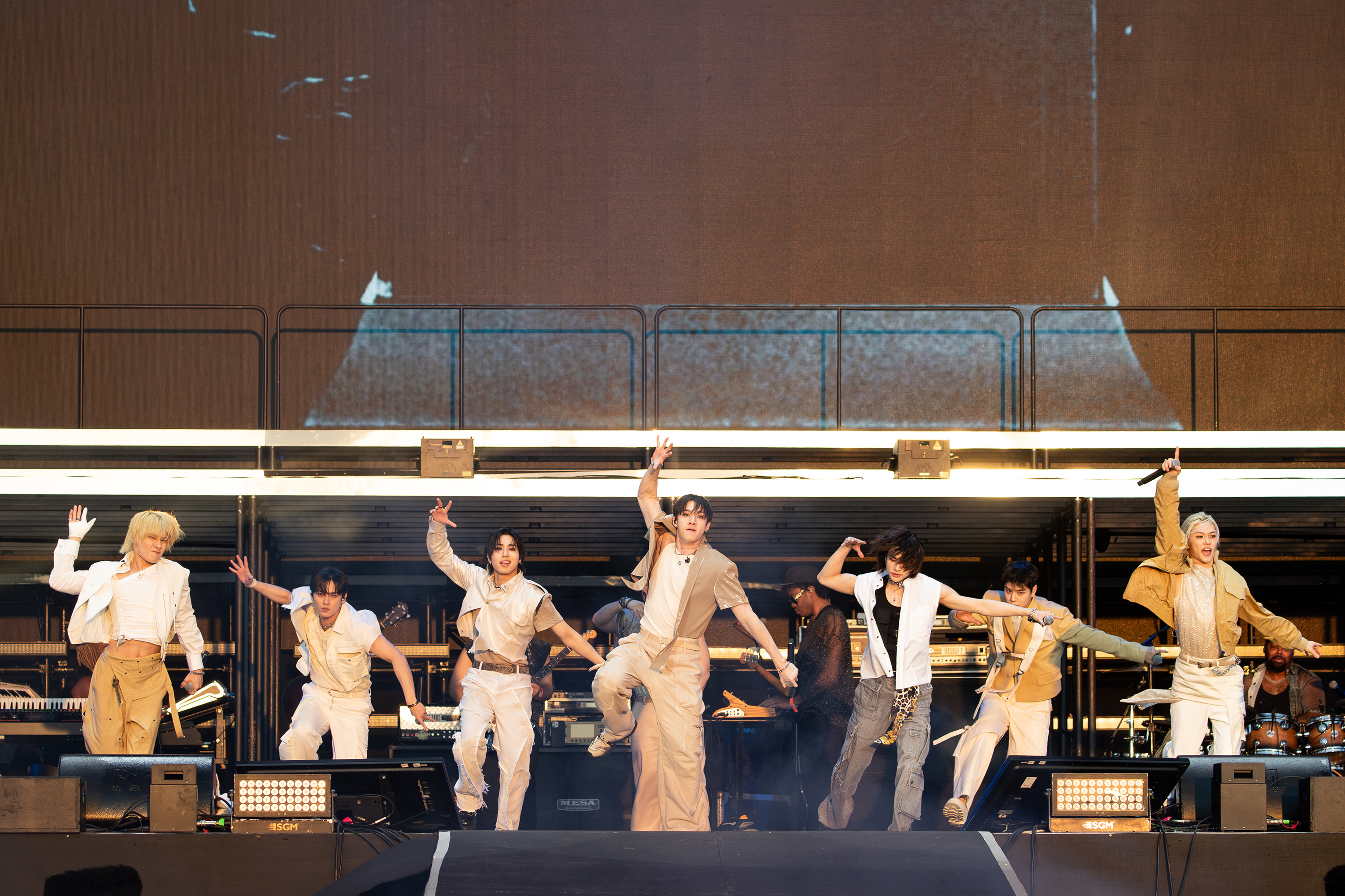 Stray kids01 bst 2024 burak cingi copy