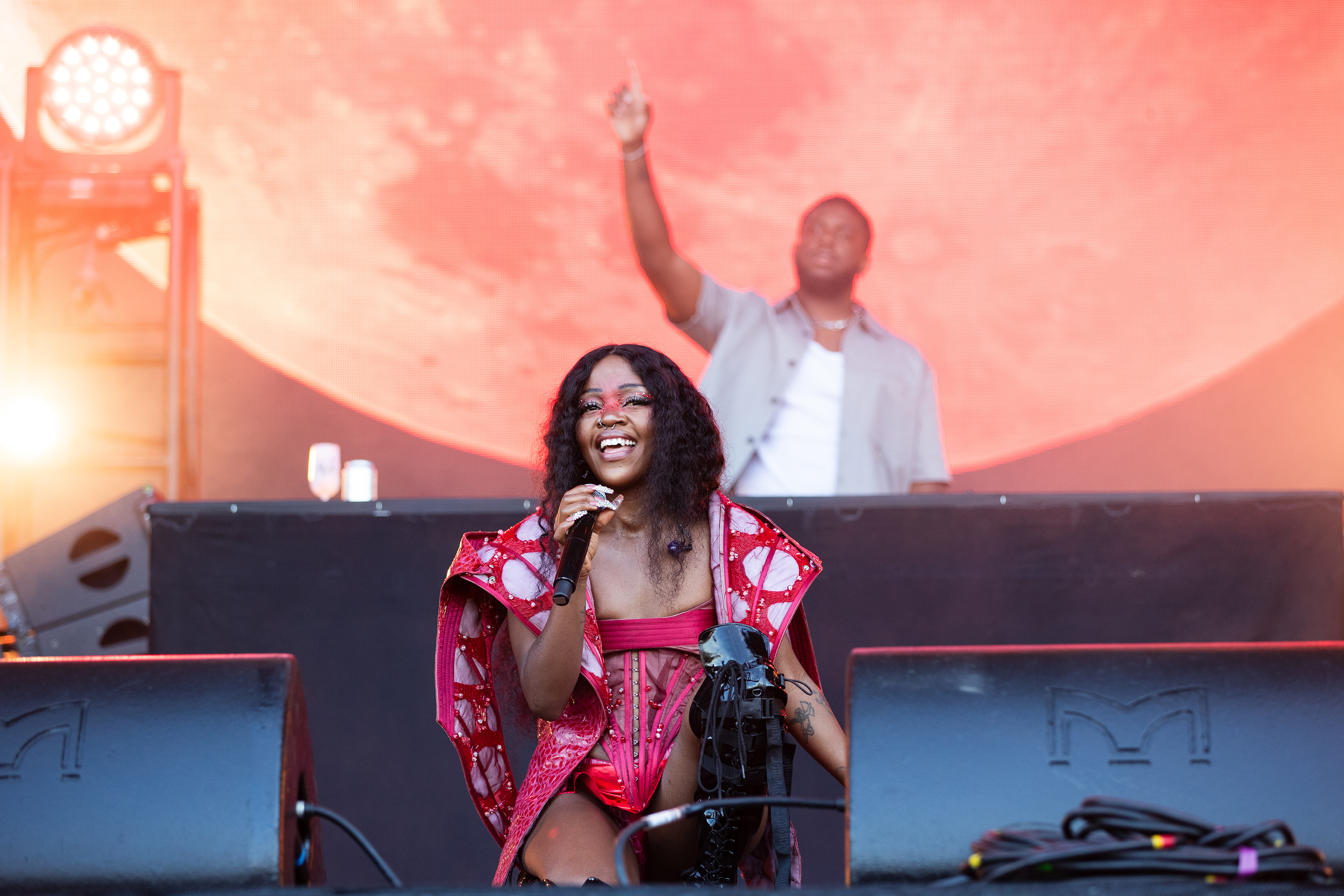 Tkay maidza ape 2024 burak cingi