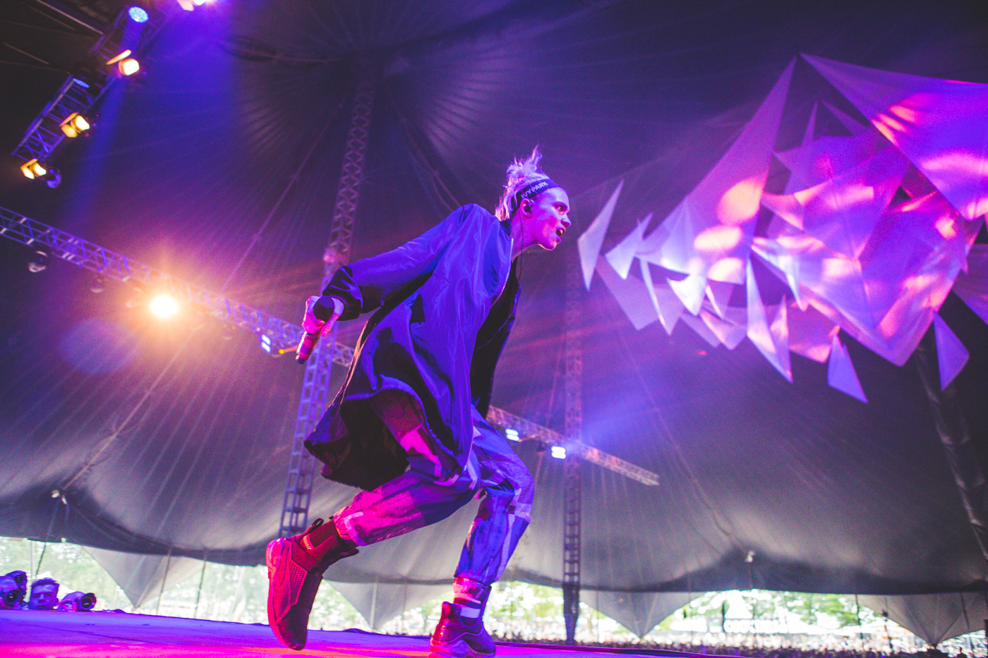 03 Grimes Roskilde 300616 Photoby Kimberley Ross