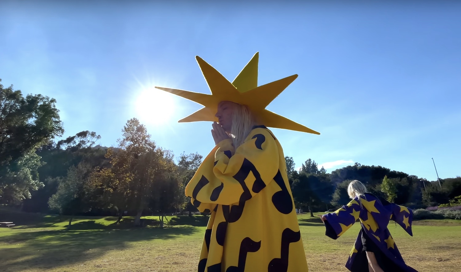 100 gecs me me me video youtube