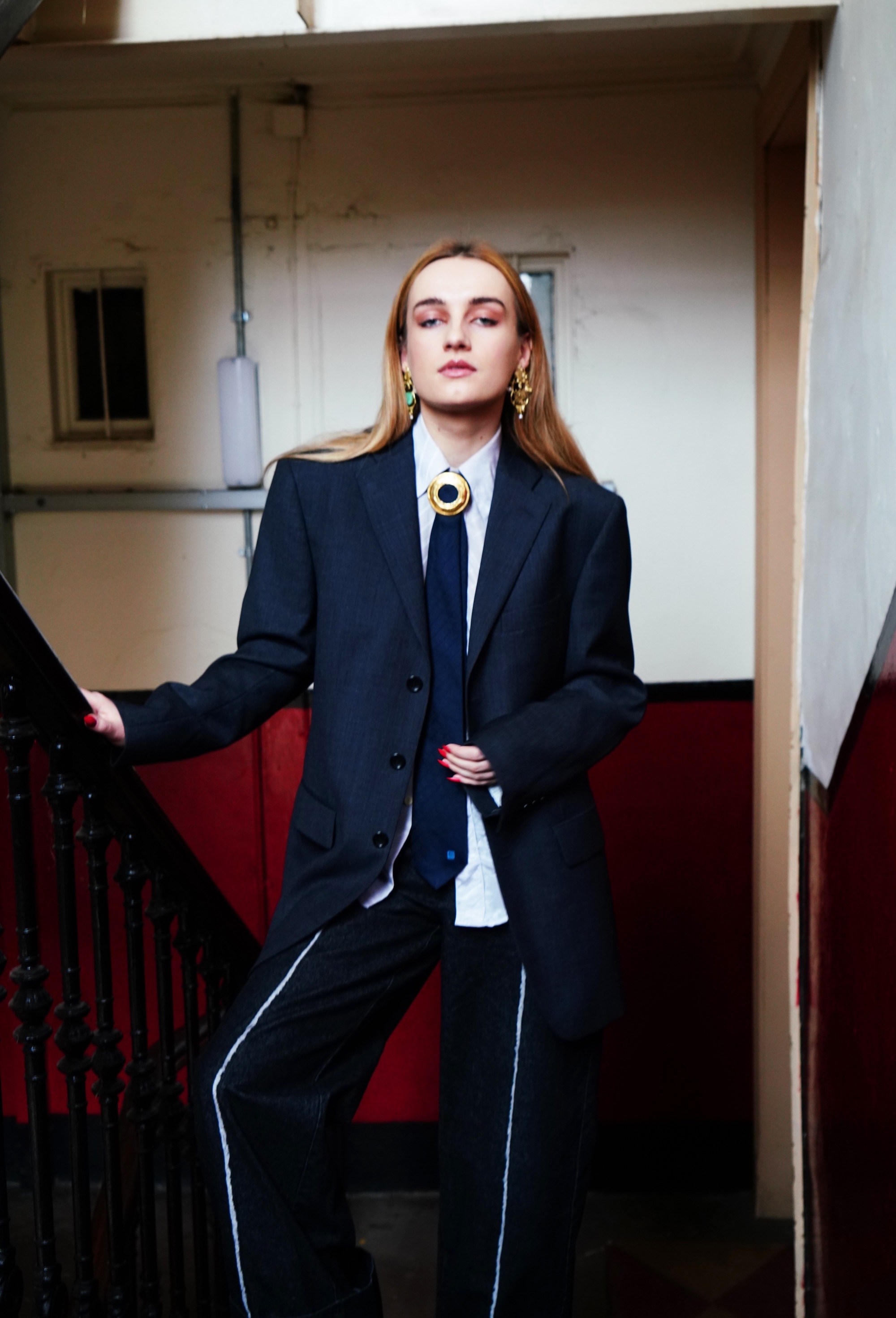 Imogen and the Knife: 