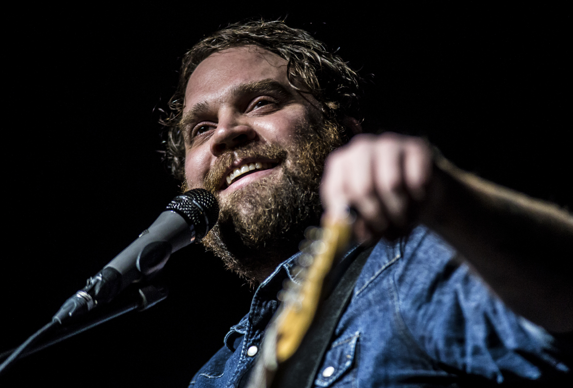 1 Frightened Rabbit Barrowland Ballroom 16122016 davidmcandrew