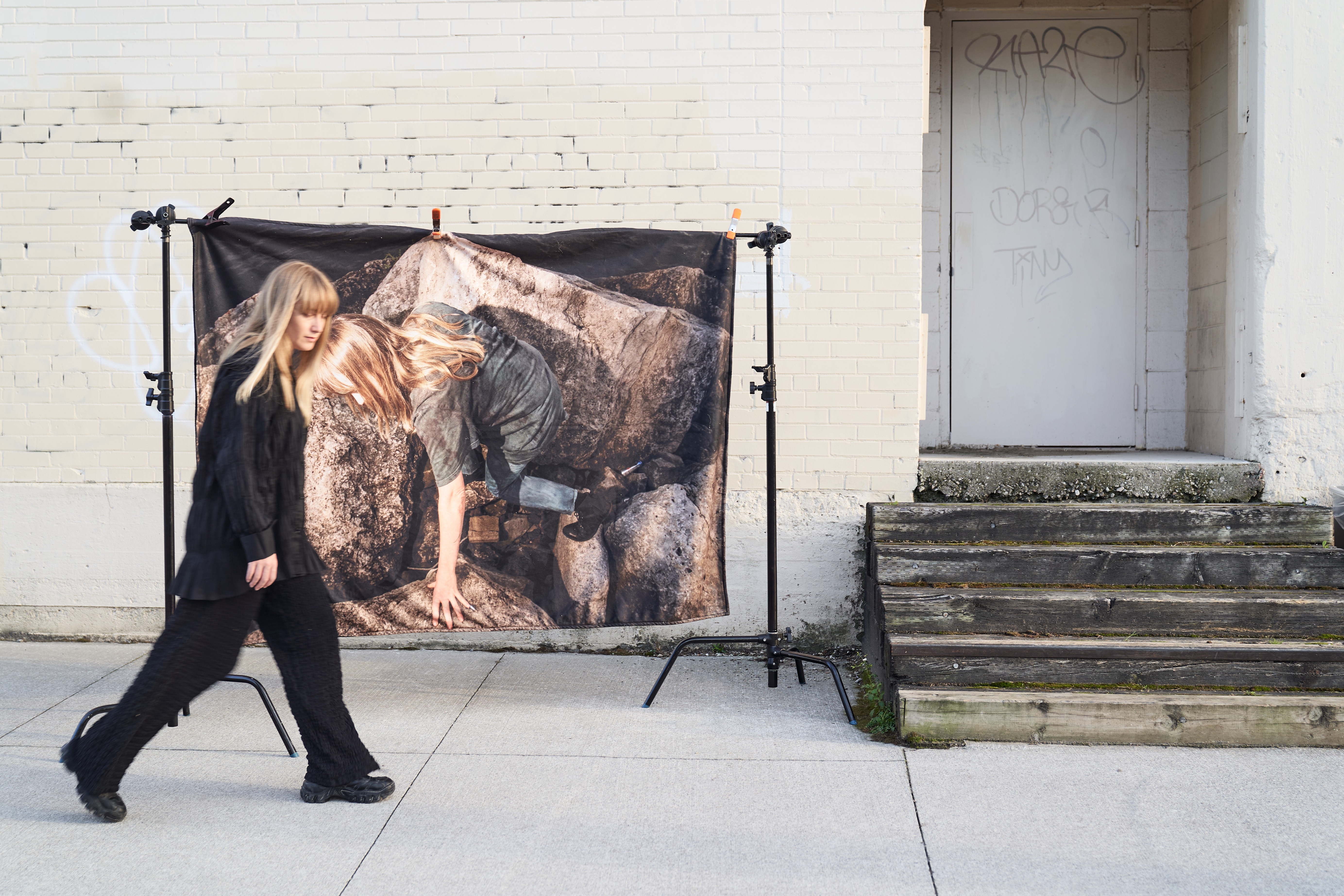 24 9 10 TWS Press Photo Shoot DSC07608573