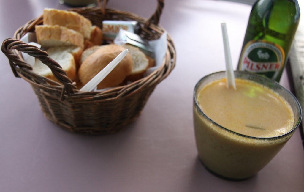 3672351428 d0d4184429 b 1024 646 90