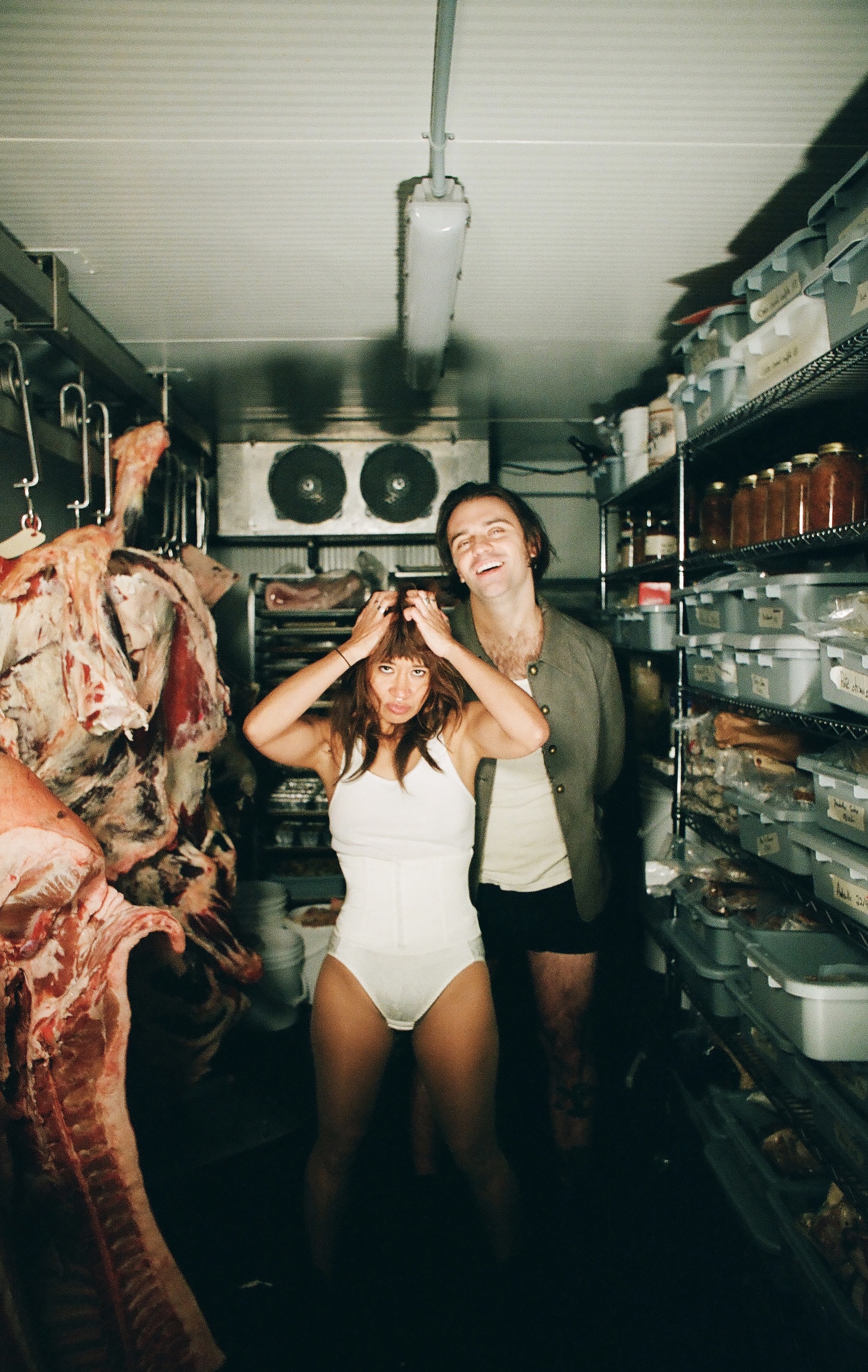 4 DVTR Photo de presse par Ariana Molly