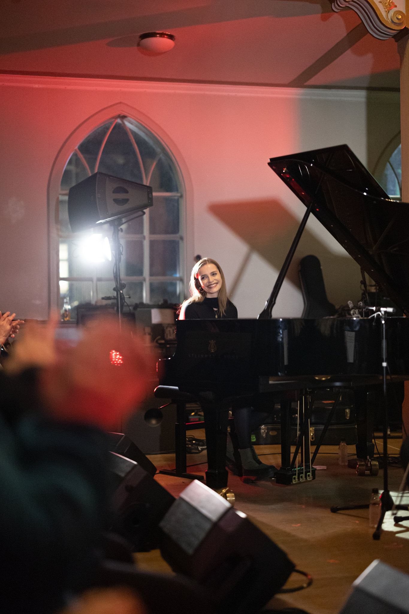 53311300544 8107944200 k