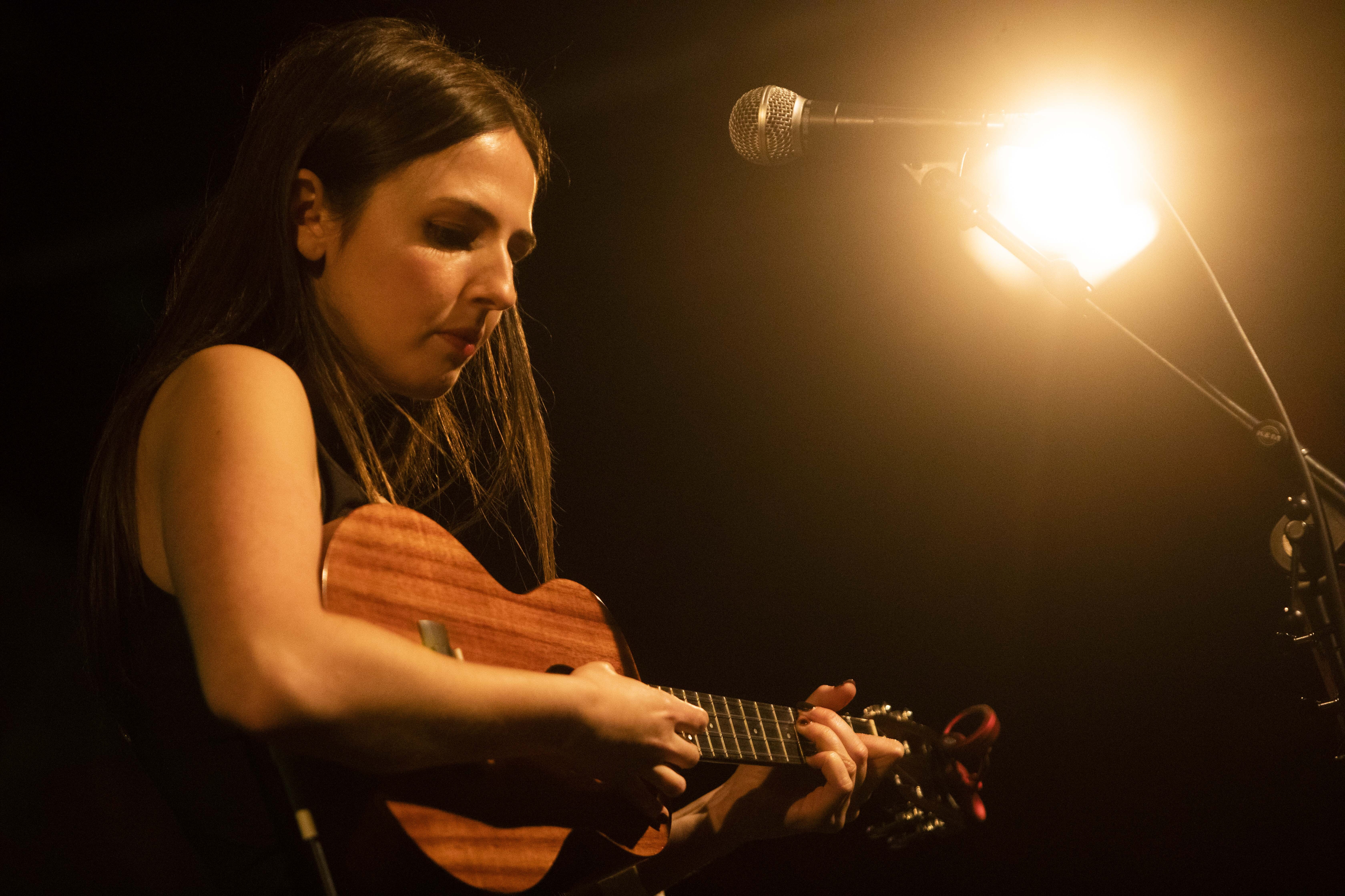 7d Amelia Coburn at the Crypt