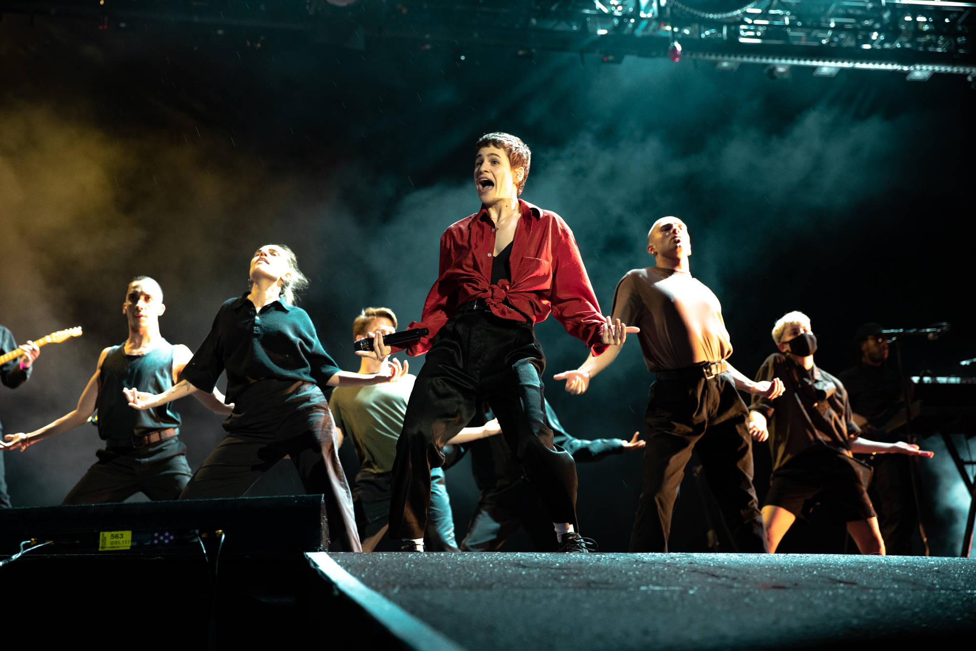 APE Christine and The Queens 4