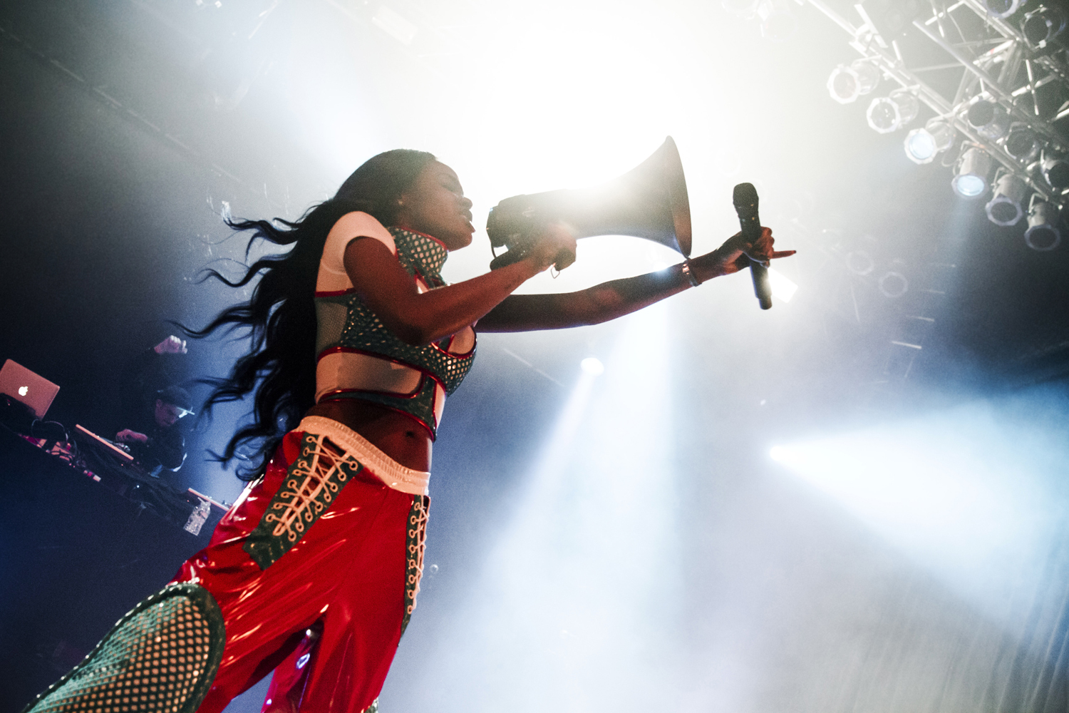 AZEALIABANKS TERMINAL5 NYC 20151912 01