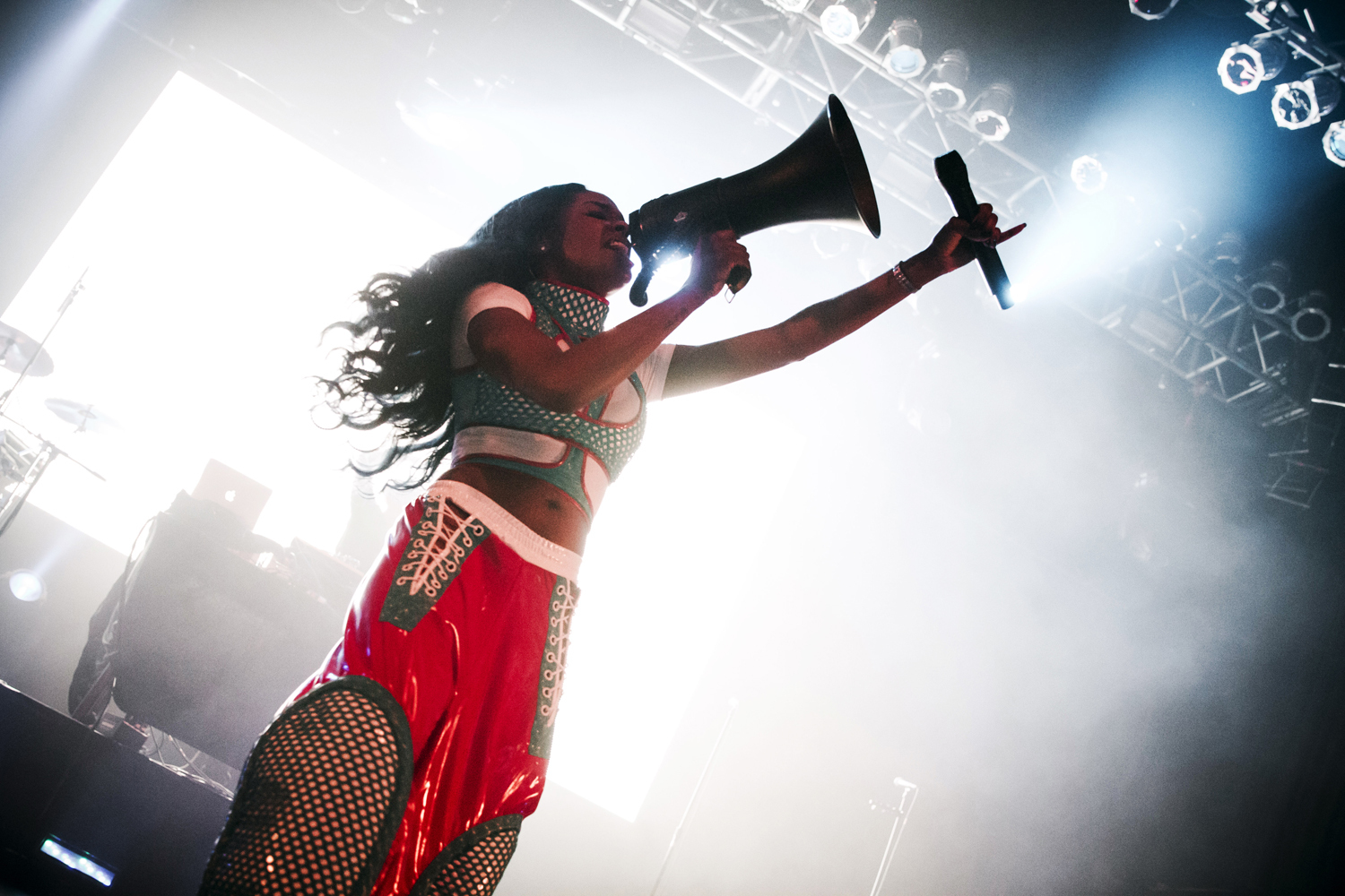 AZEALIABANKS TERMINAL5 NYC 20151912 02