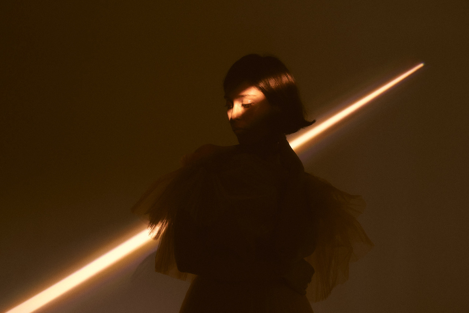 Abby Simone PR pic 1 credit Becca Wheeler