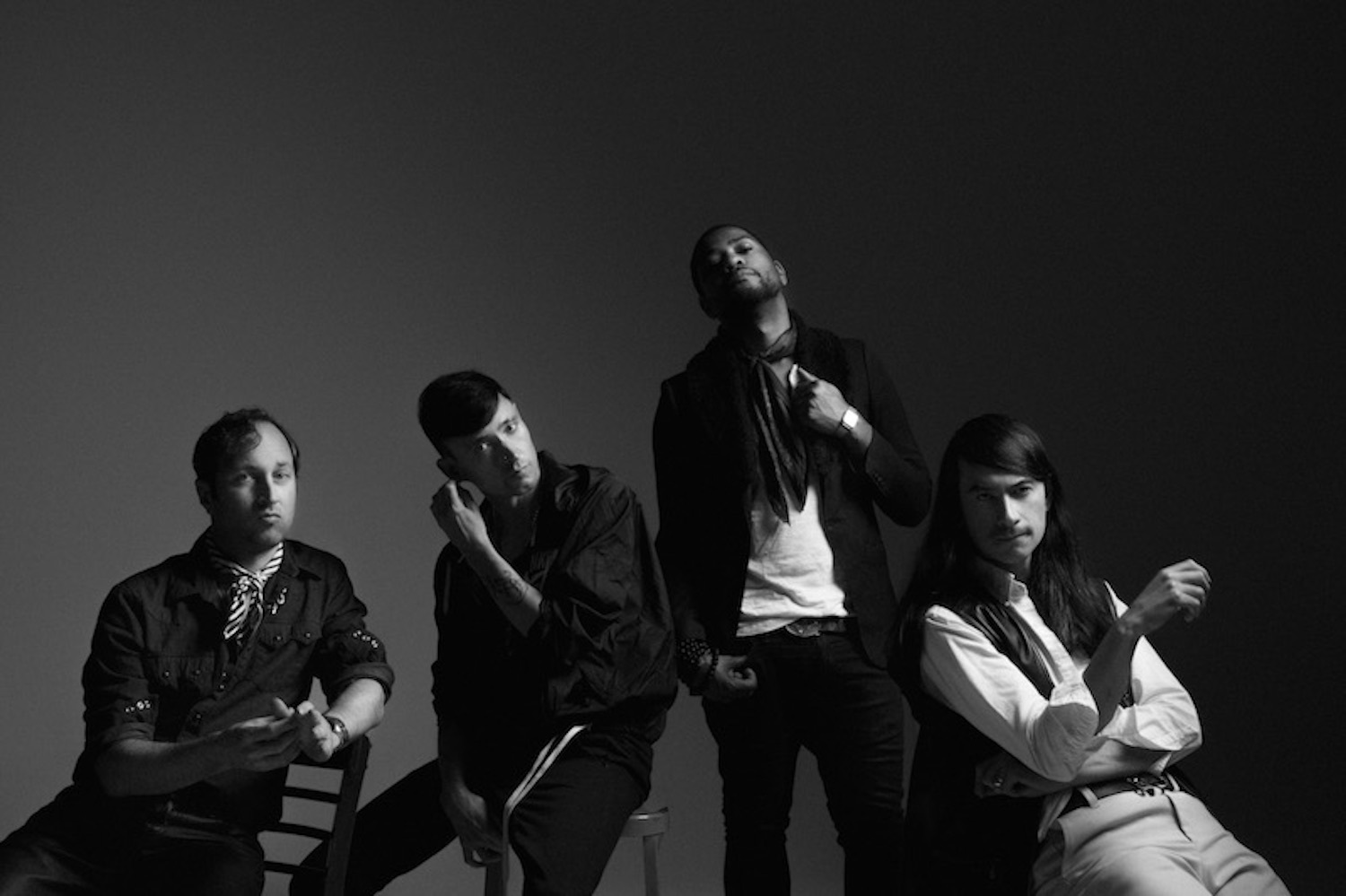 Algiers monochrome band shot Ebru Yildiz