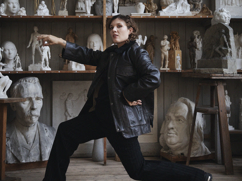 Amanda Bergman grasp