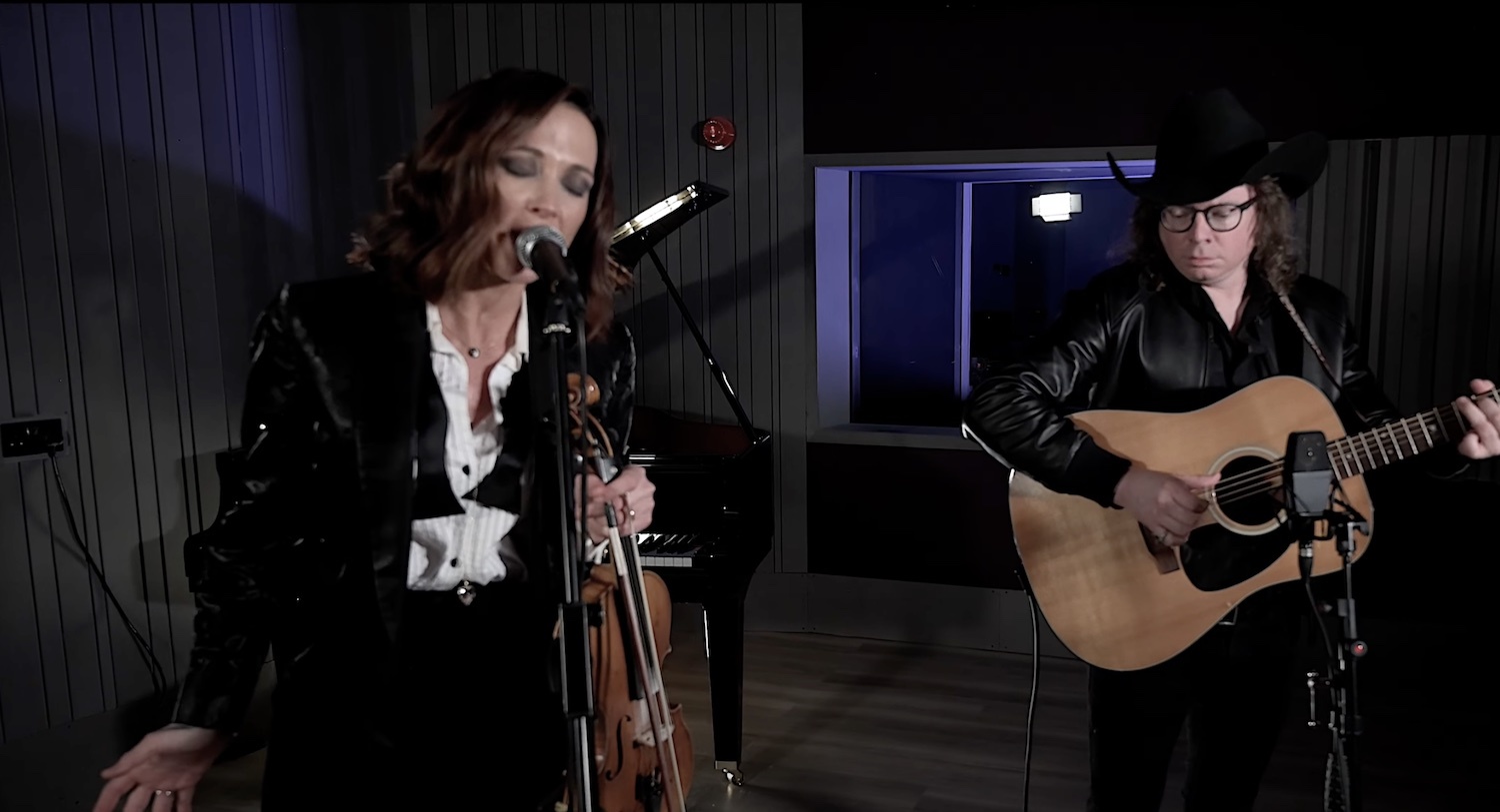 Amanda Shires LOBF session image site