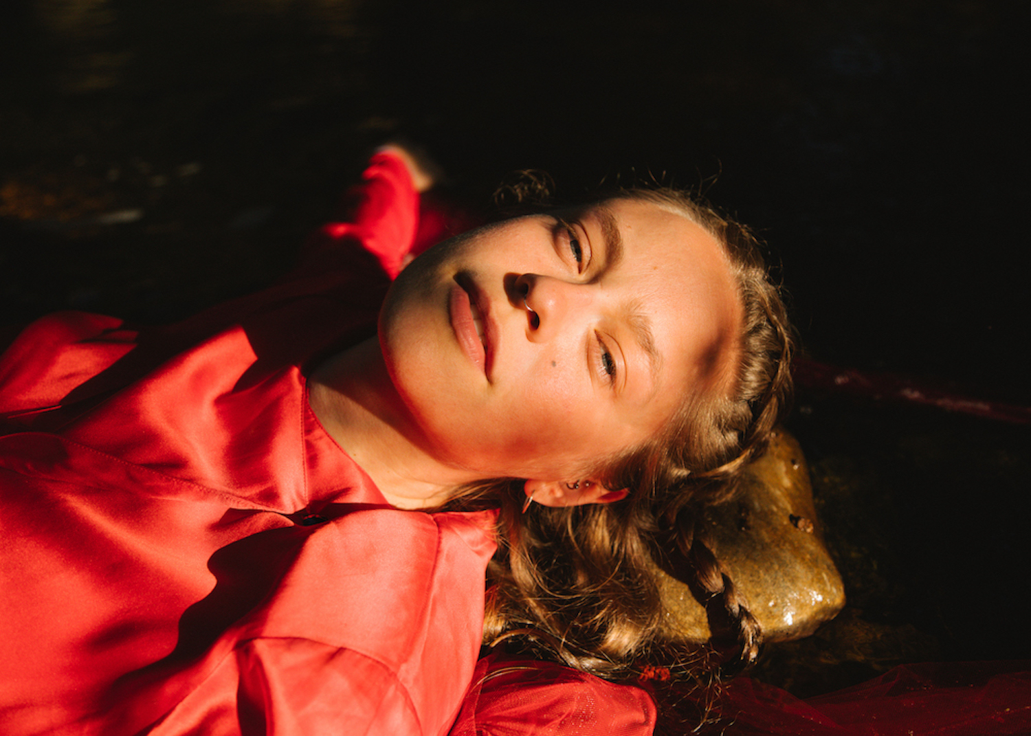 Anna B Savage red top sun