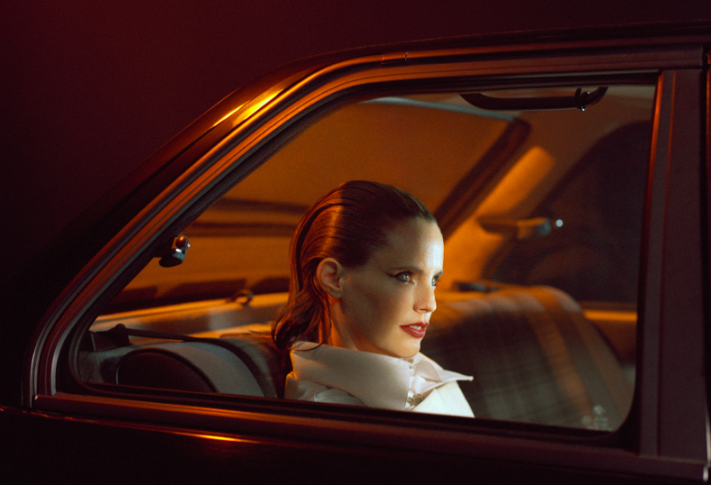 Anna Calvi I See A Darkness