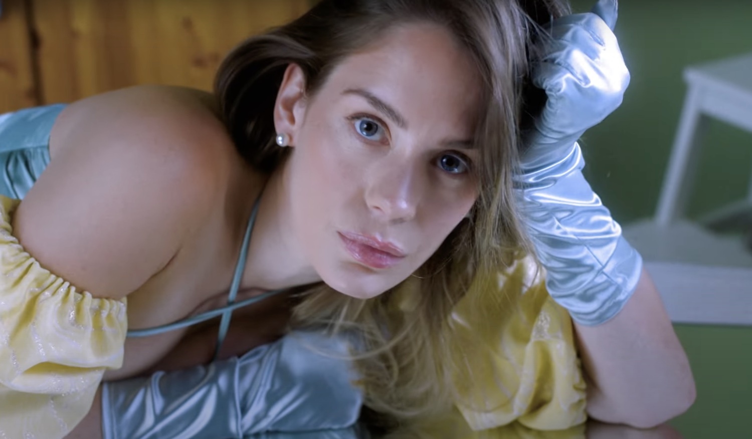 Anna of the North I Do You video