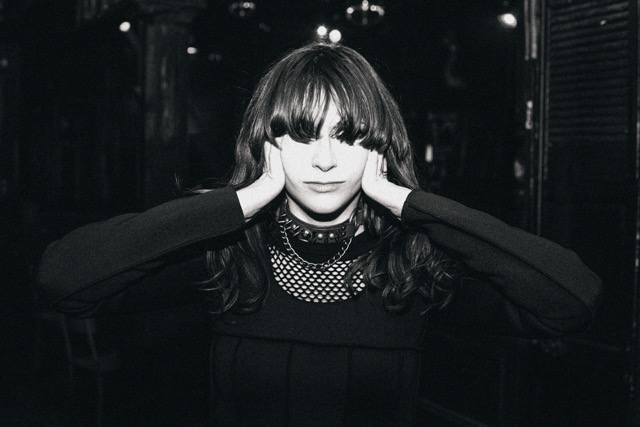 Annie Claude Deschênes Medium