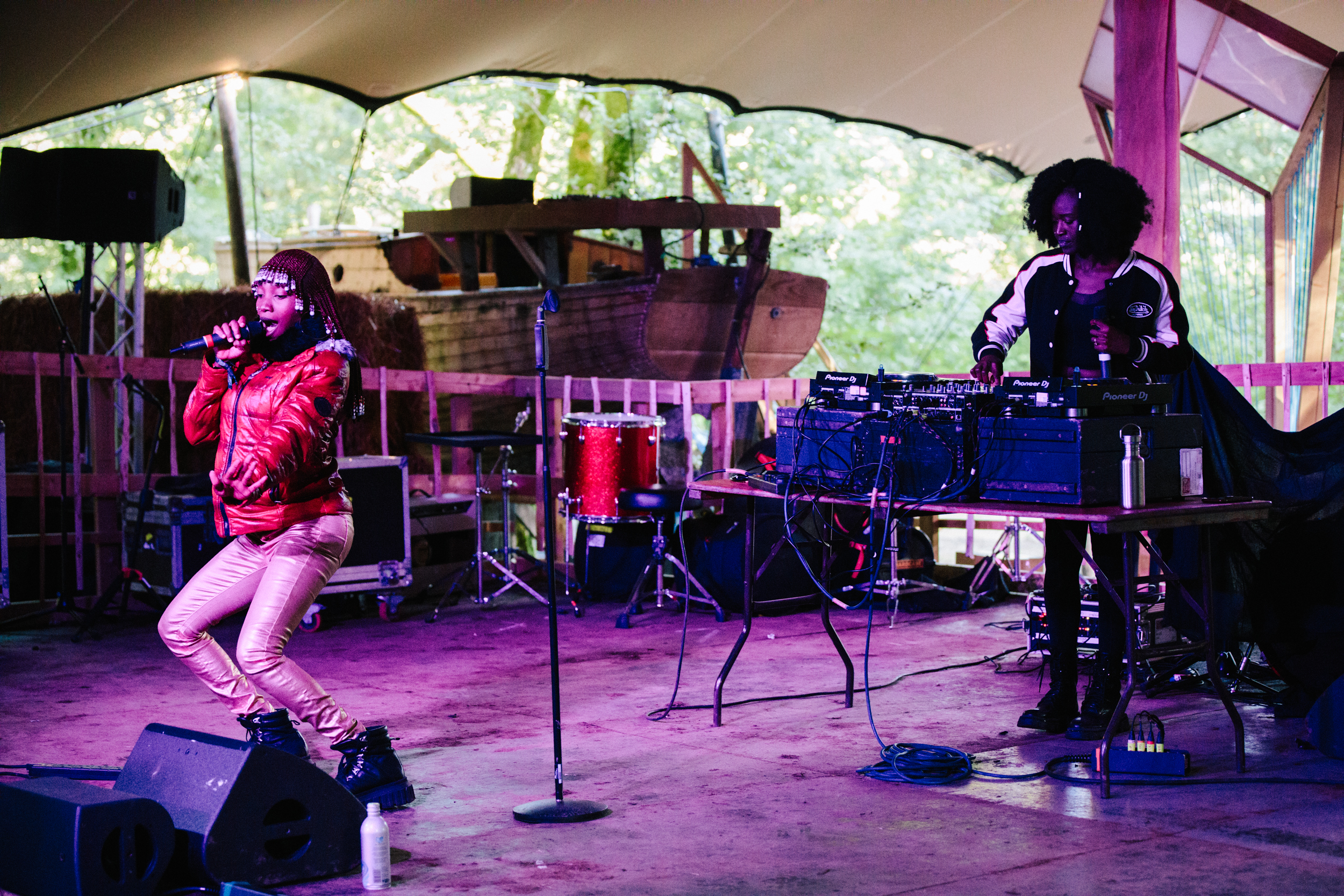 Aunty Rayzor boat chris juarez 4