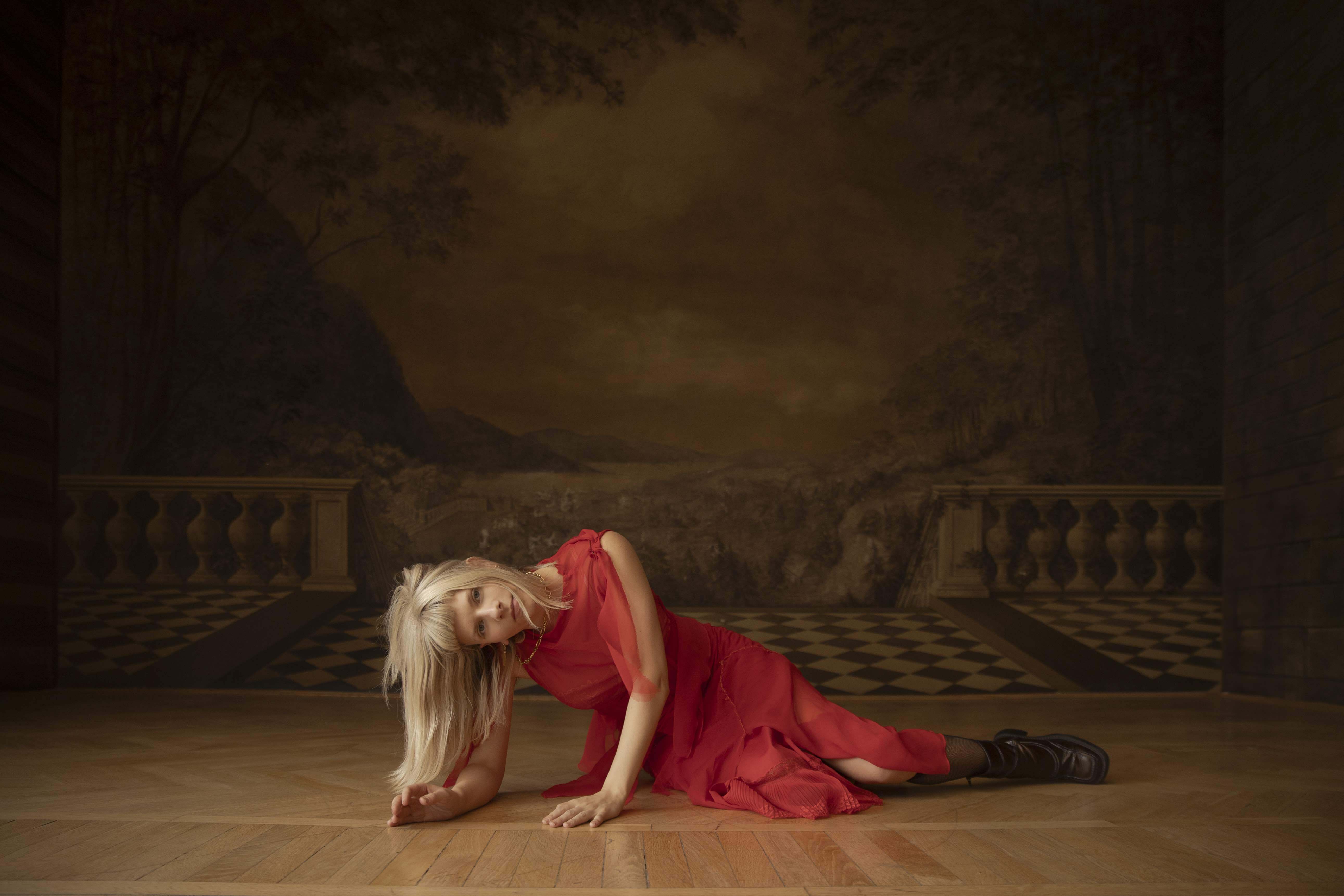 Aurora red PRESS 2 Credit Wanda Martin