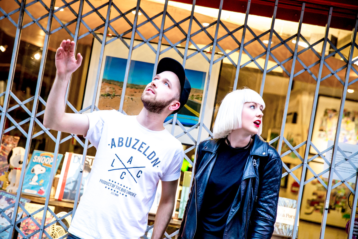 Avec Sans Mike Hughes 4