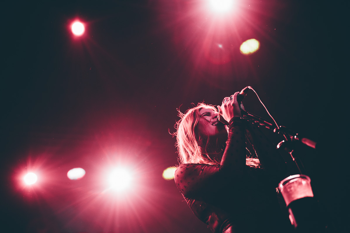 Best Coast Electric Factory Philadelphia 021716 Erika Reinsel 07