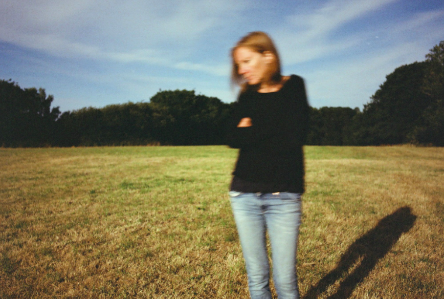 Beth Gibbons Reaching out