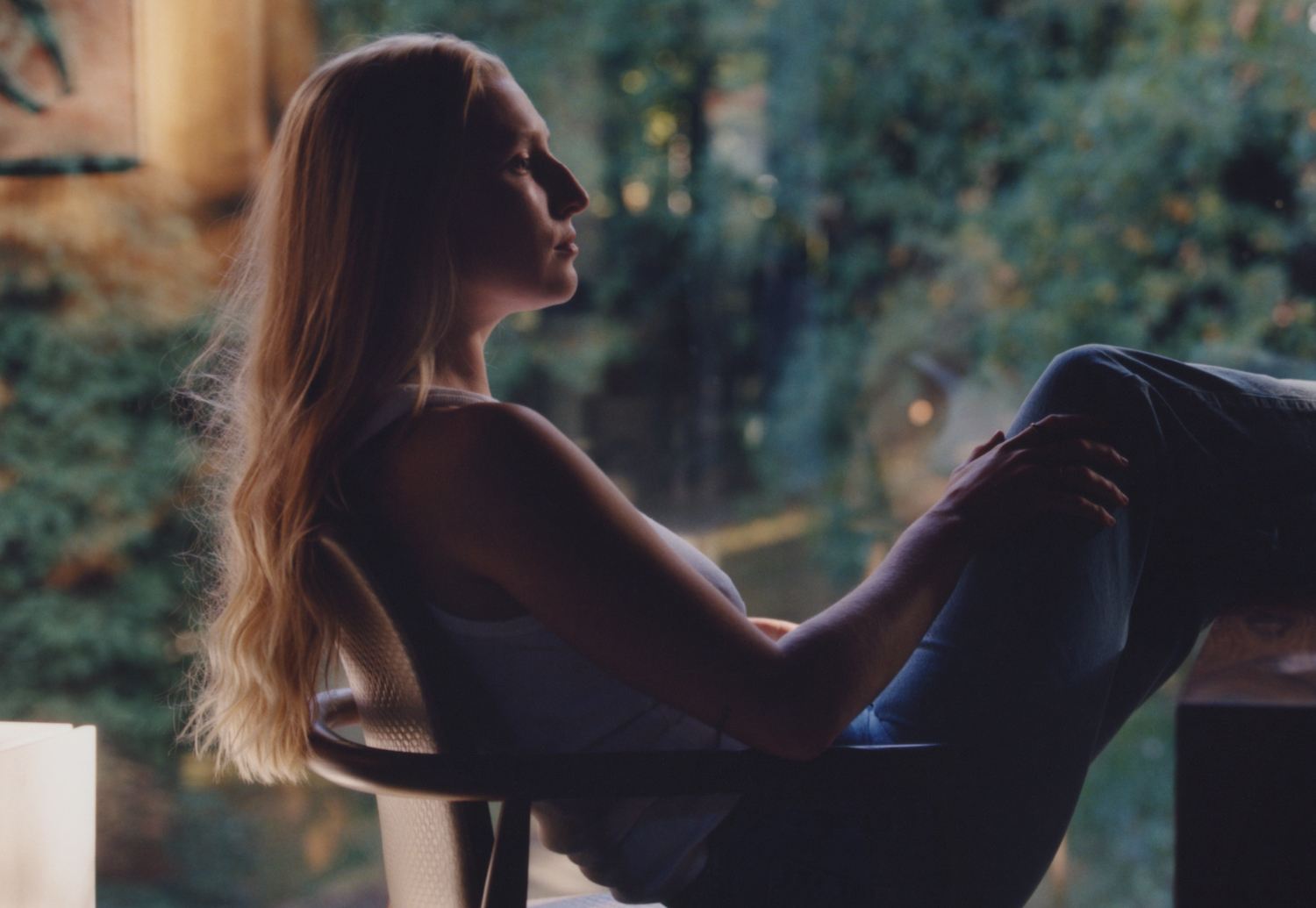 Billie Marten Katie Silvester LP4 TIHWM Press 1