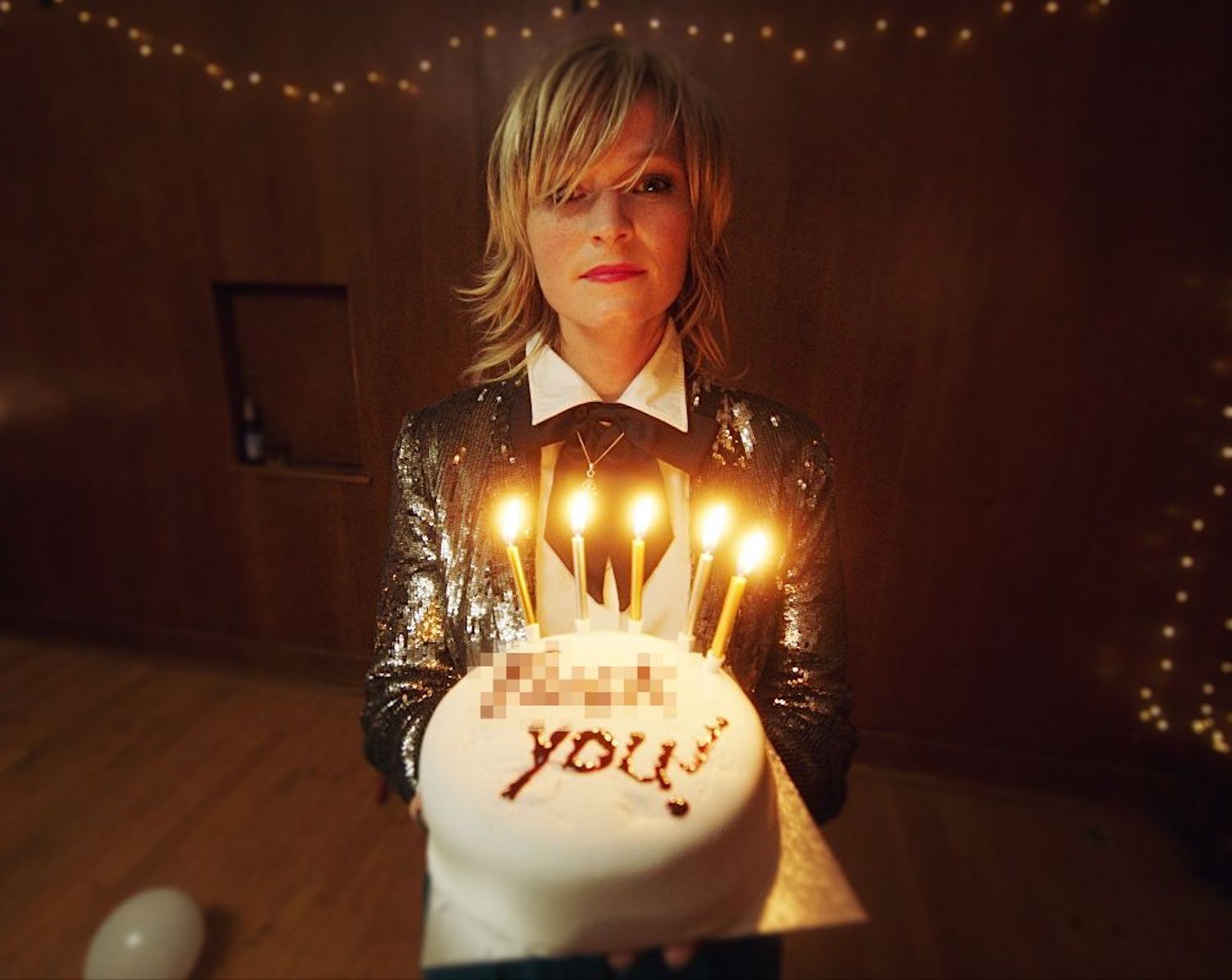 Billy Nomates cake nwspk