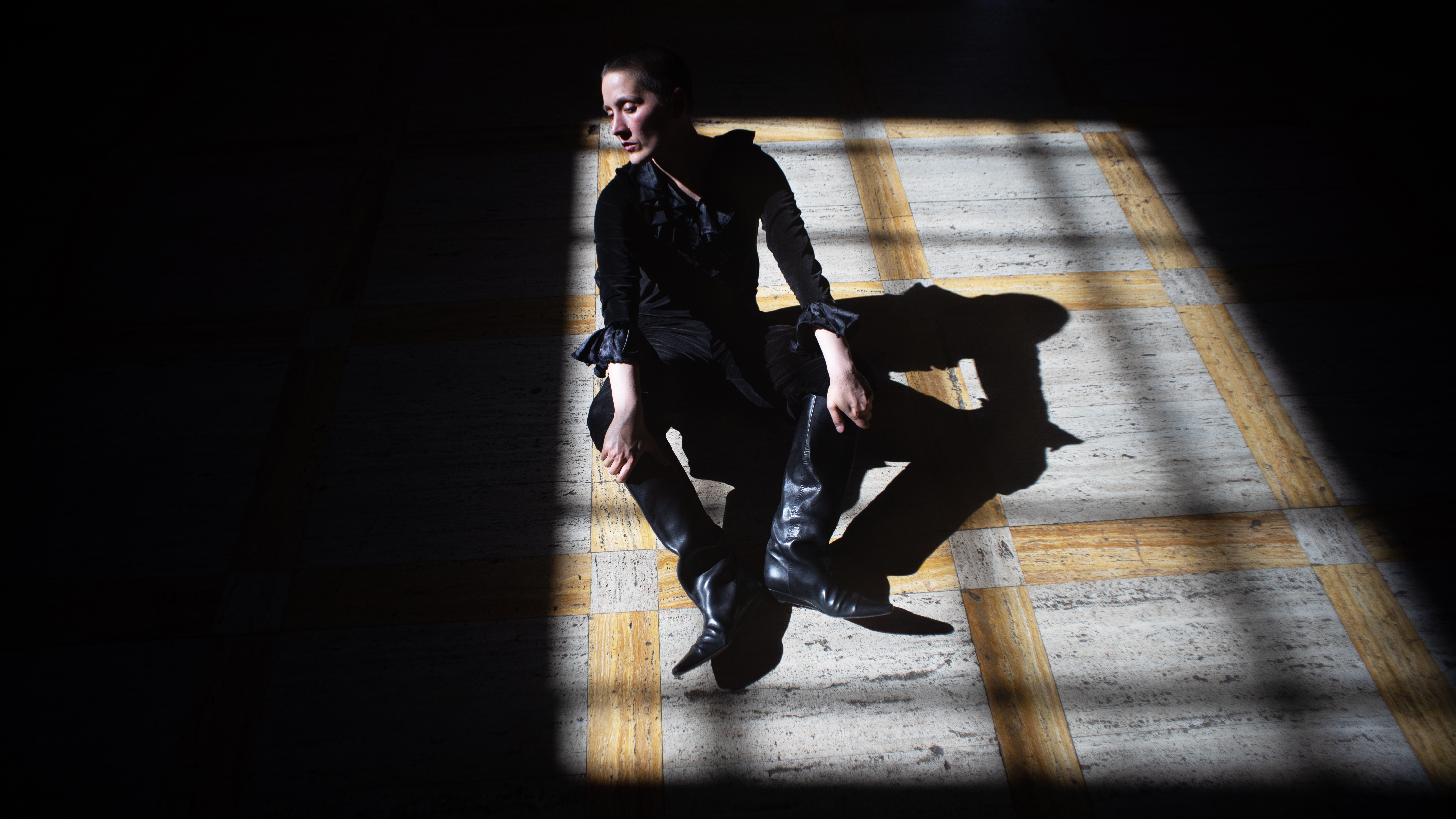 CATE LE BON About Time PRESS 9 BY H HAWKLINE 1