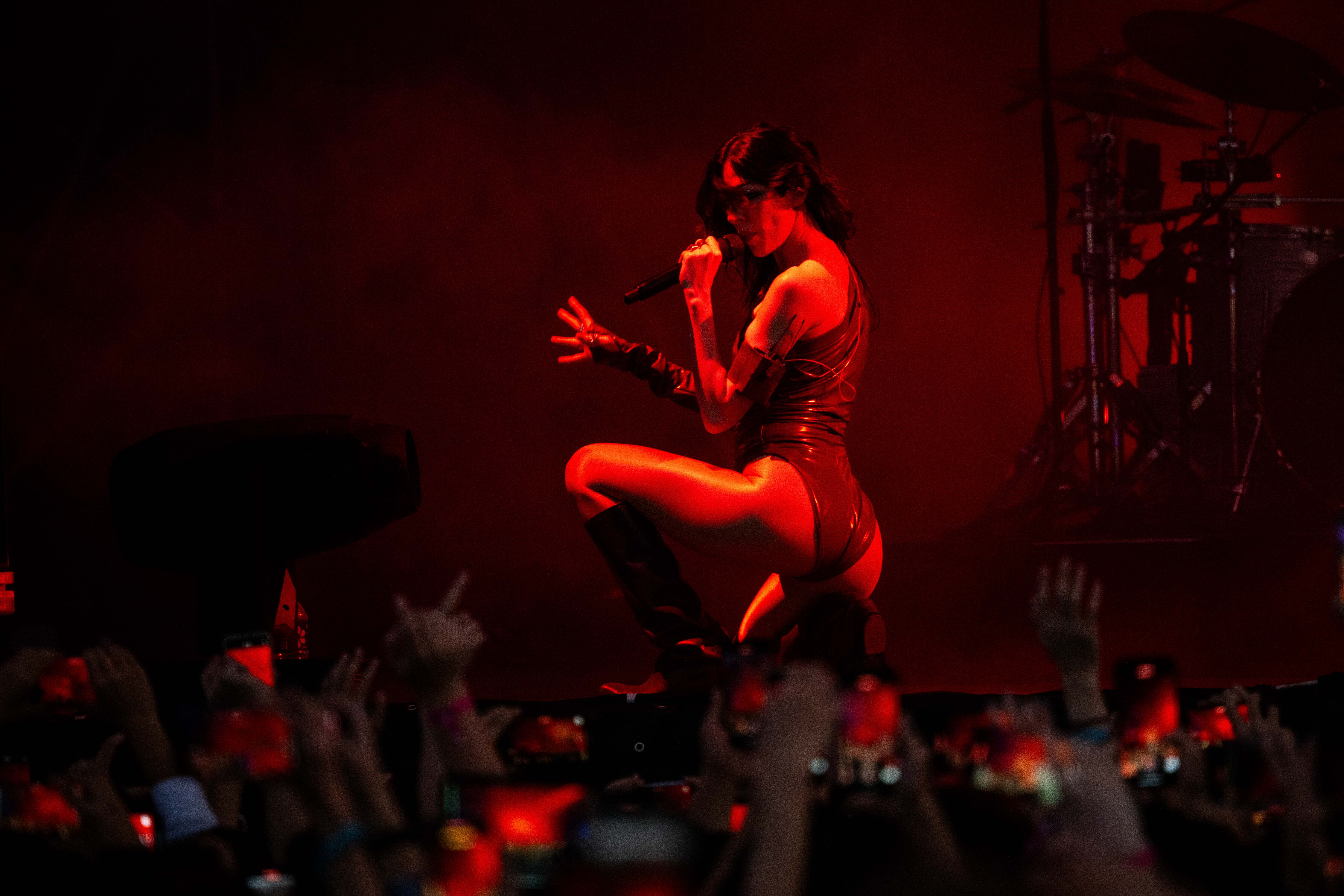 CF2023 DEC SAT Caroline Polachek CHRIS LS 3759