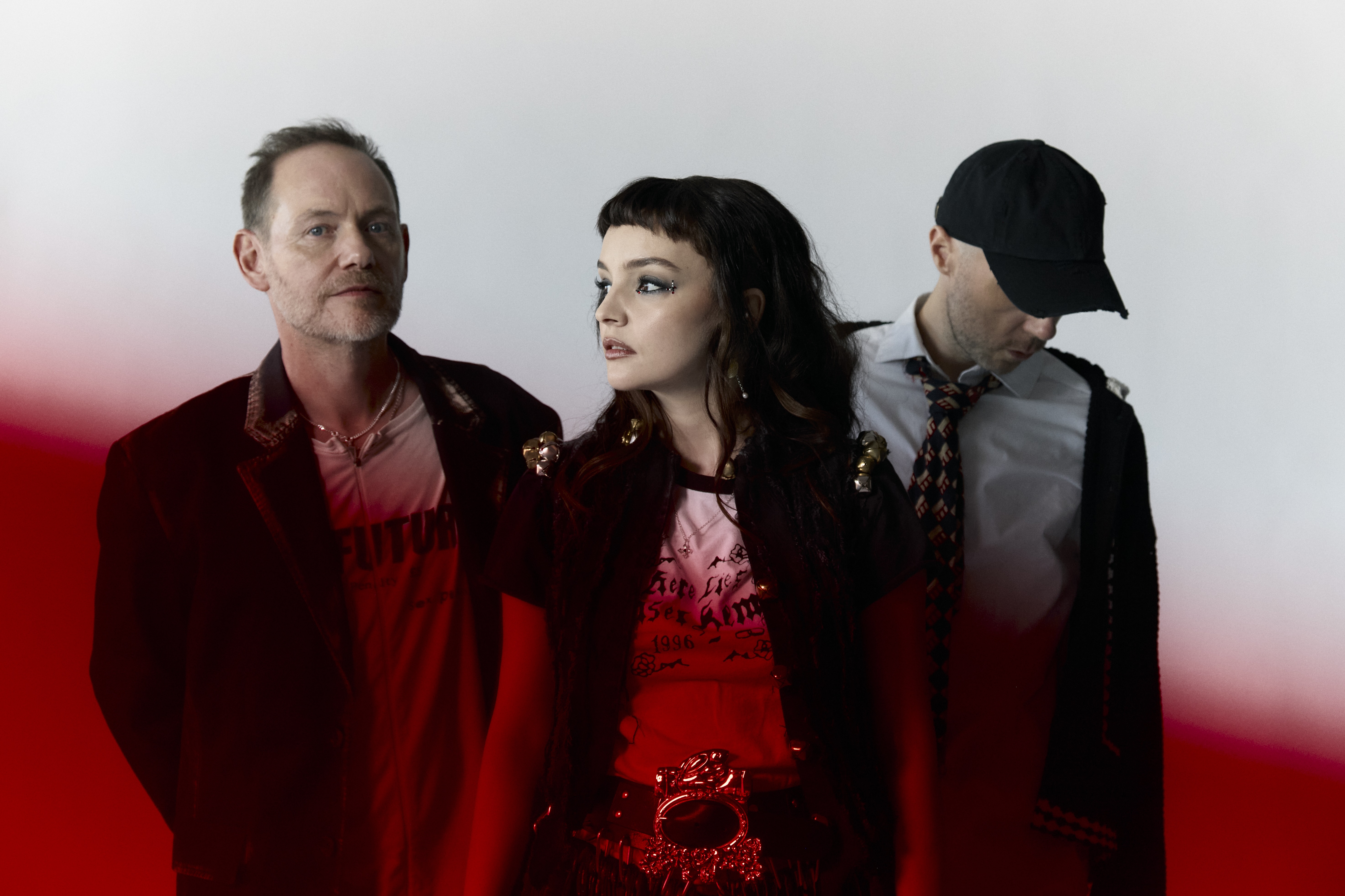 CHVRCHES 2026 01 photo credit Jody Evans