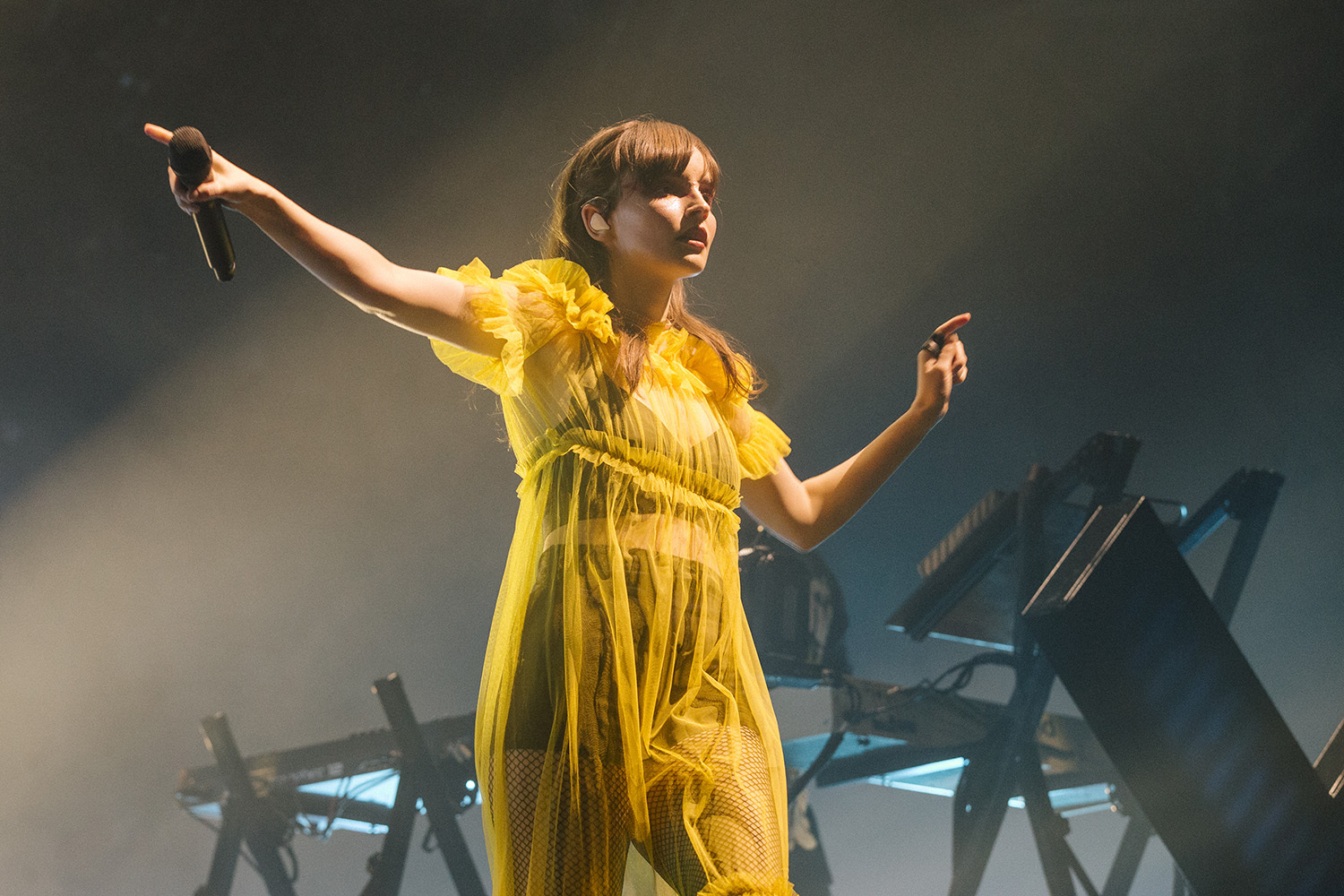 CHVRCHES Alexandra Palace London 070219 Luke Hannaford 04