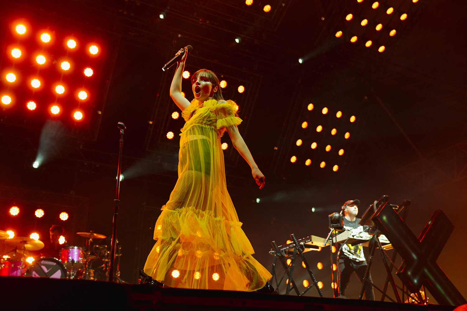 CHVRCHES Alexandra Palace London 070219 Luke Hannaford 10