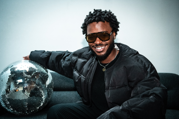 Cakes Da Killa Black Sheeps