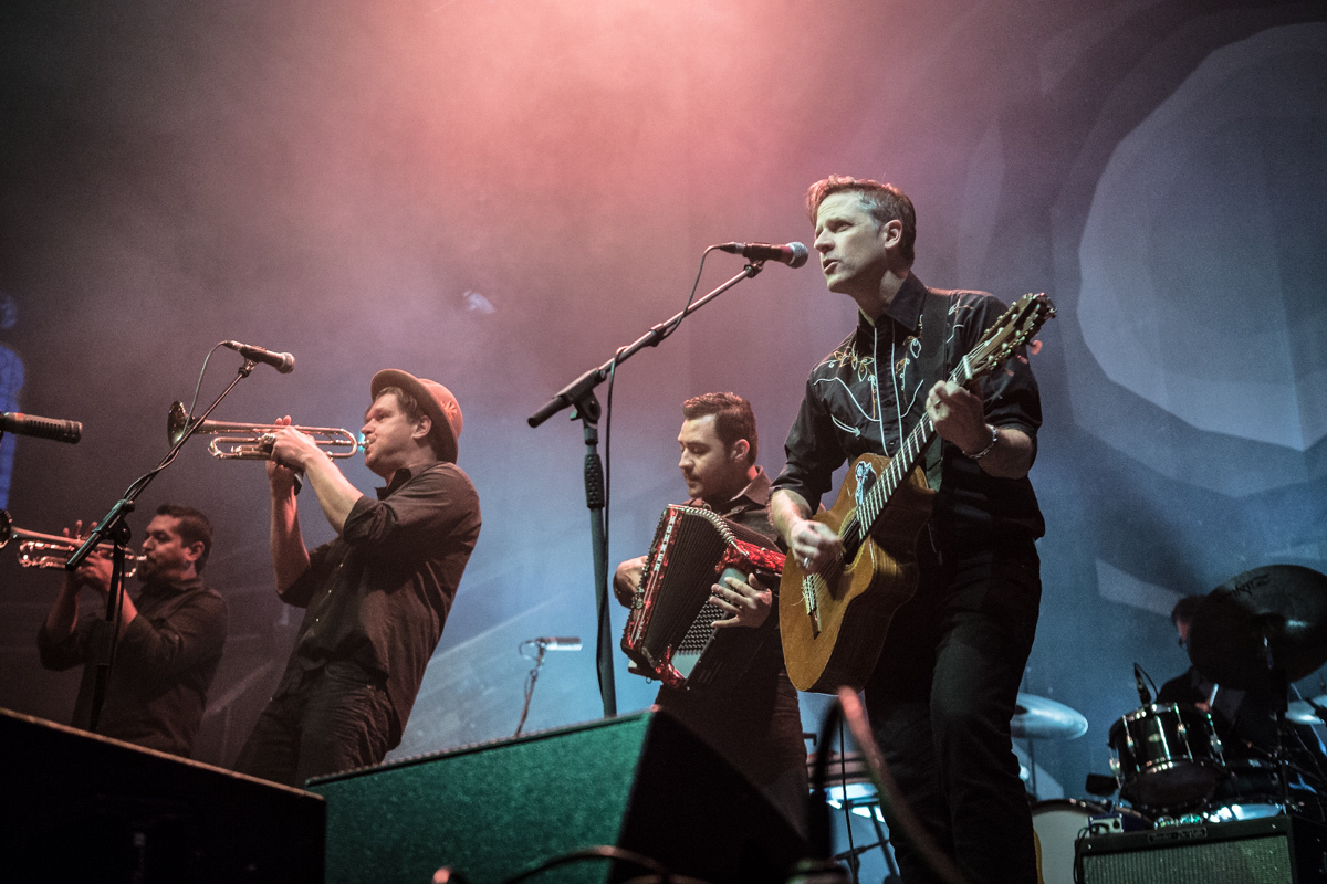 Calexico Albert Hall Manchester 30 Apr 2015 Mike Hughes 0023