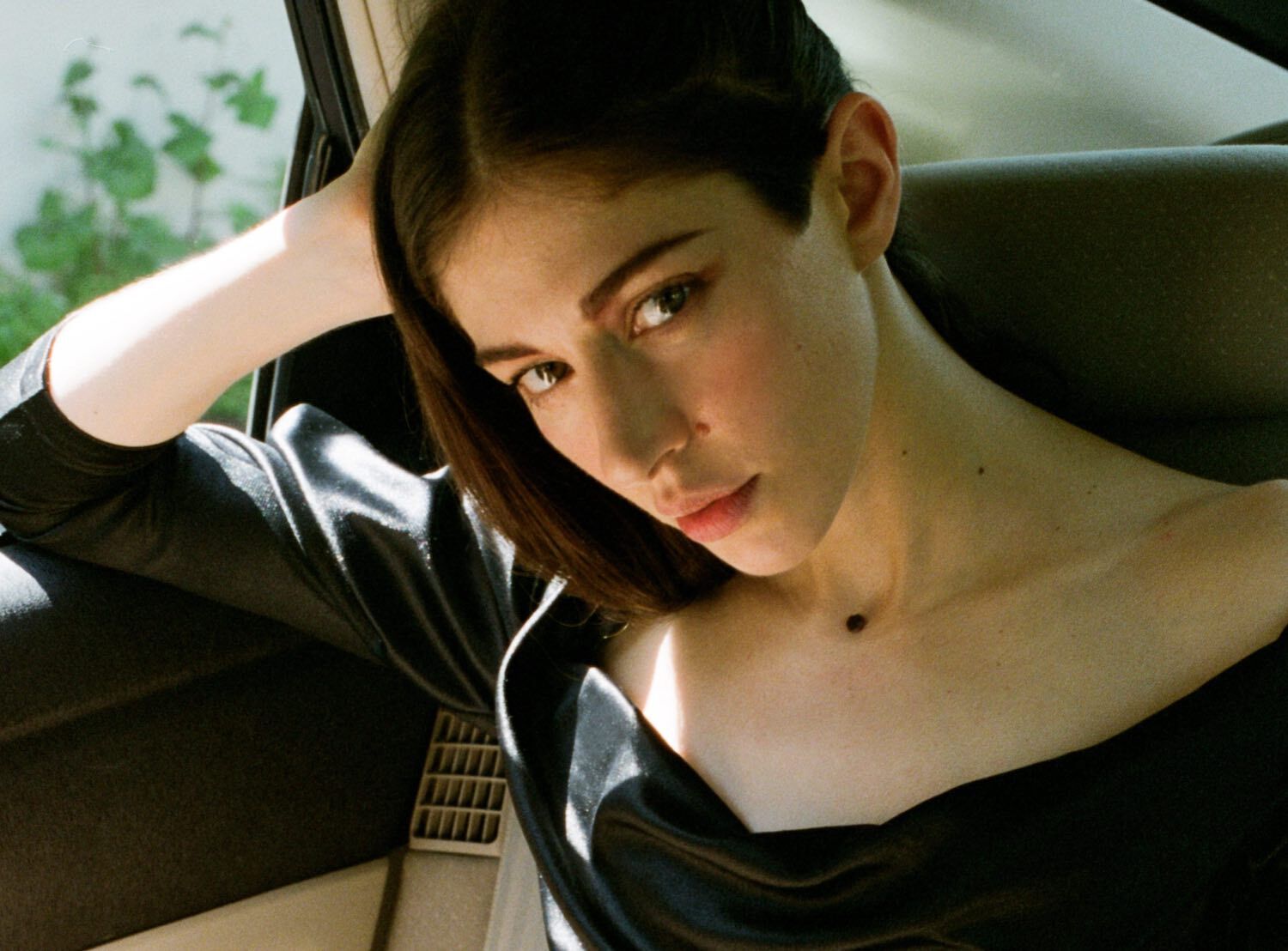 Caroline Polachek Press Shot 1