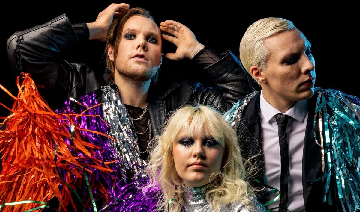 Celebs Songvakeppnin Official e1676477411635