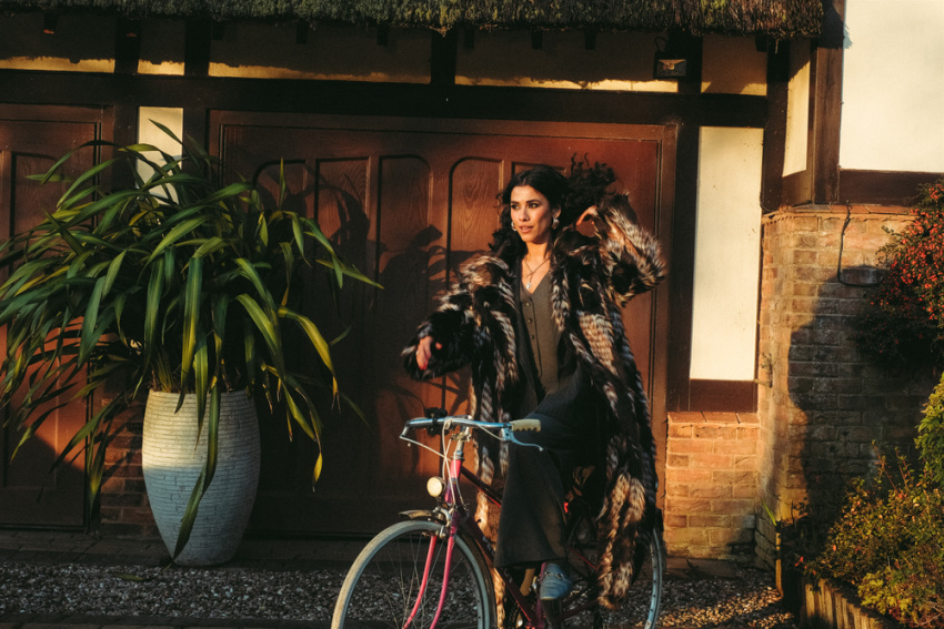 Charlotte OC credit Stewart Baxter press shot 1 lo res