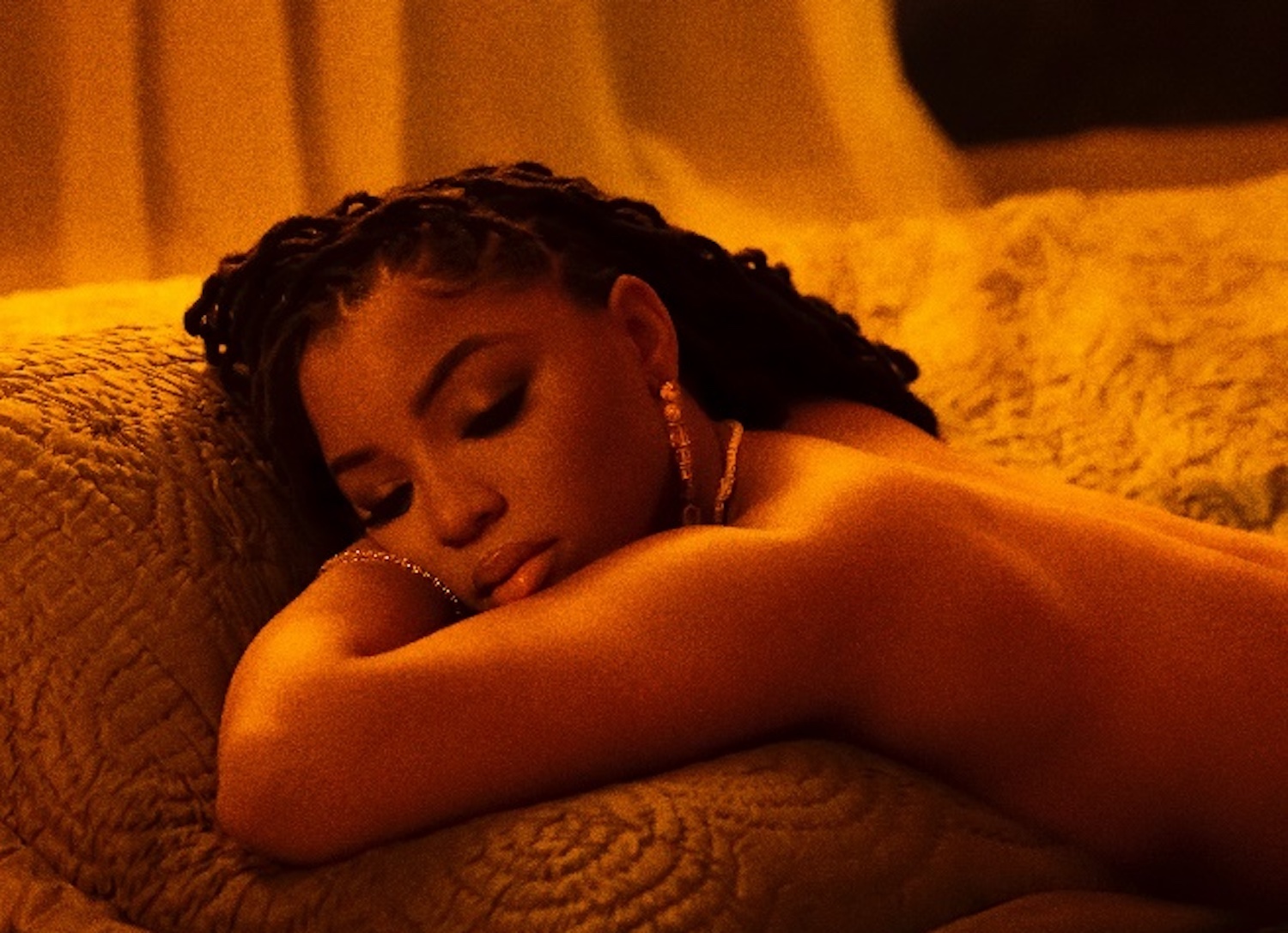 Chloe surprise single artwork