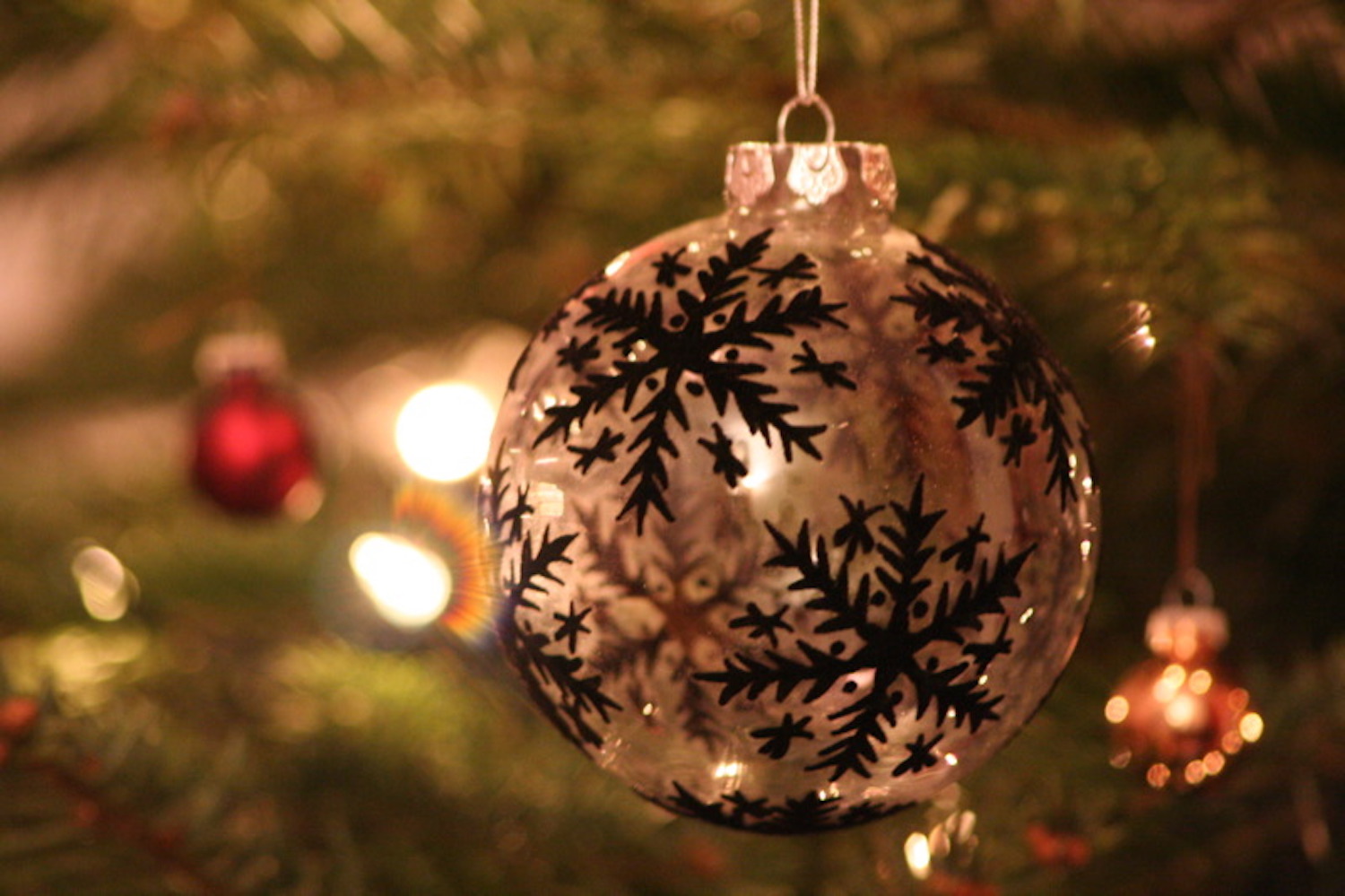 Christmas bauble black and white