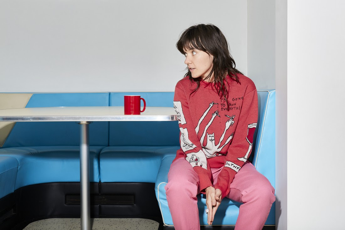 Courtney Barnett pink and blue 2023