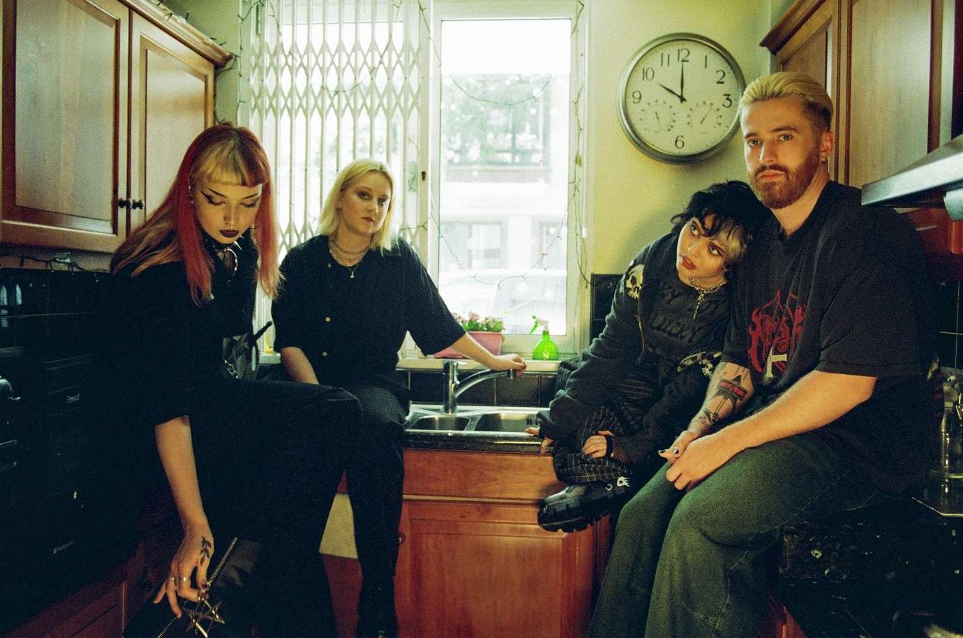 Crawlers Golden Bridge