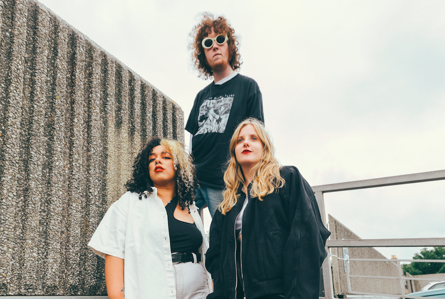 Currls Vinyl exclusive